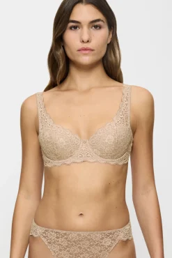 AmouretteWHP Bra
