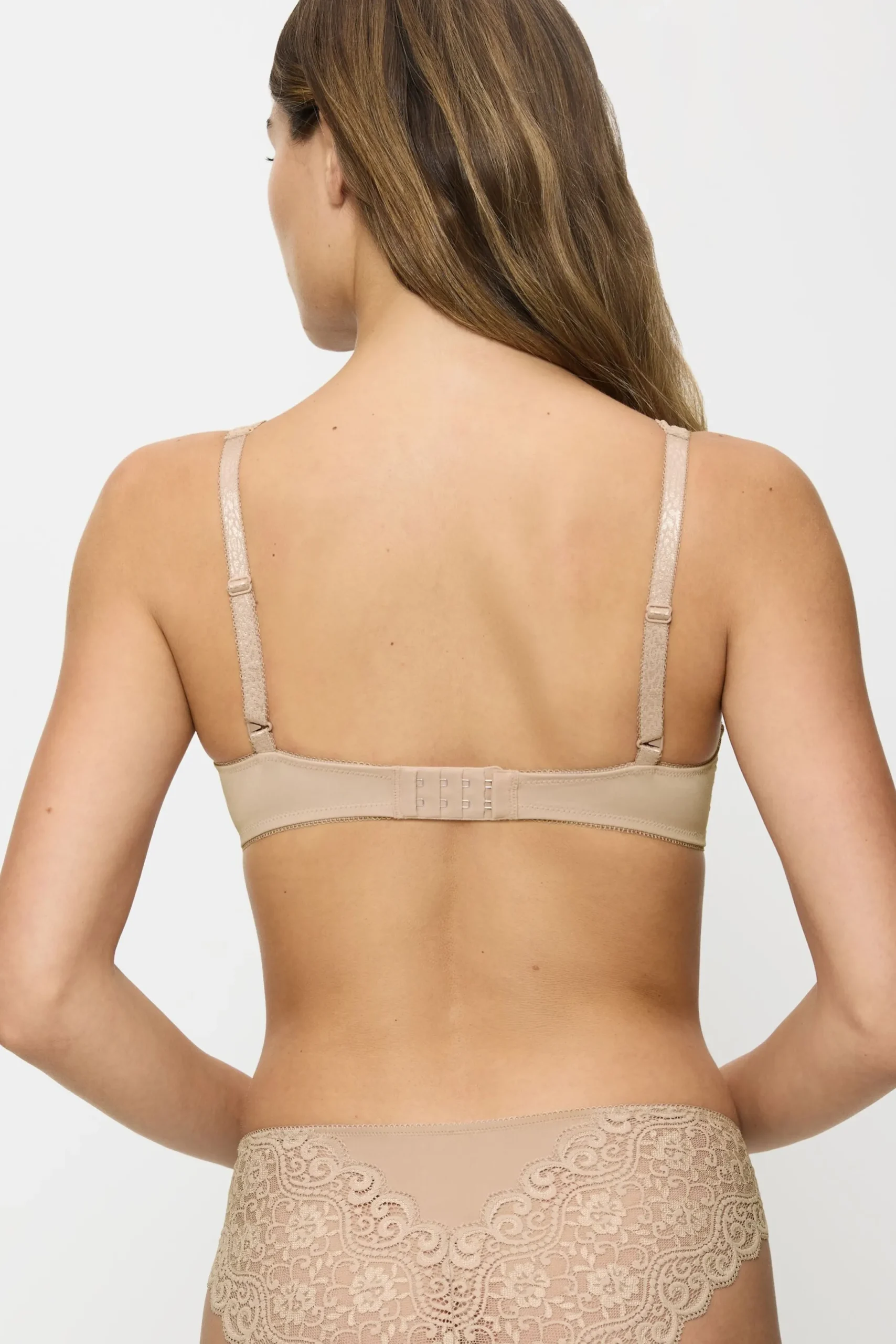 AmouretteWHP Bra