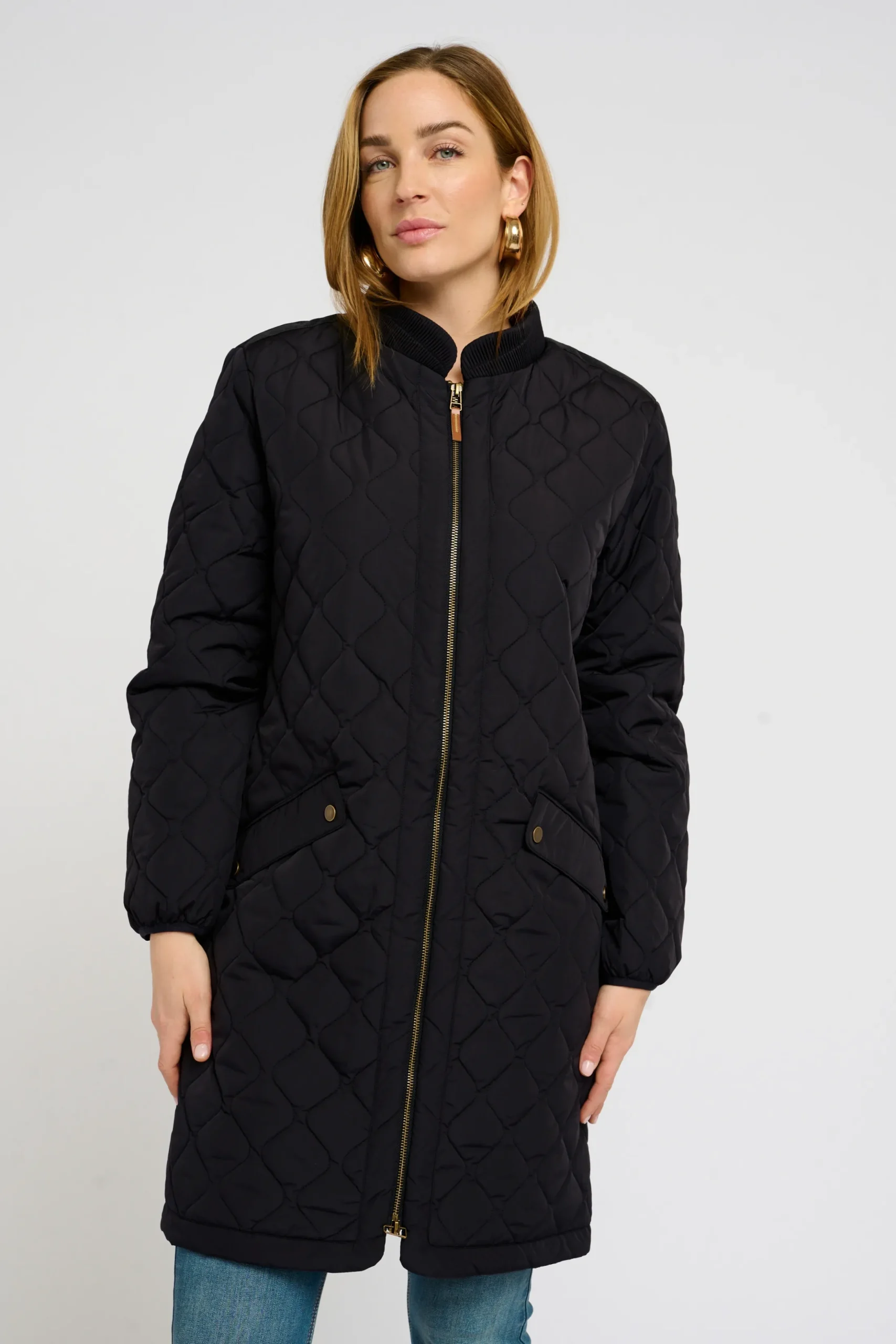 ArwenCR Outerwear