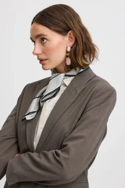 BAVILKE Scarf