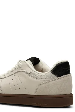 Bjork Shoe