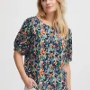 Blouse with short sleeve
