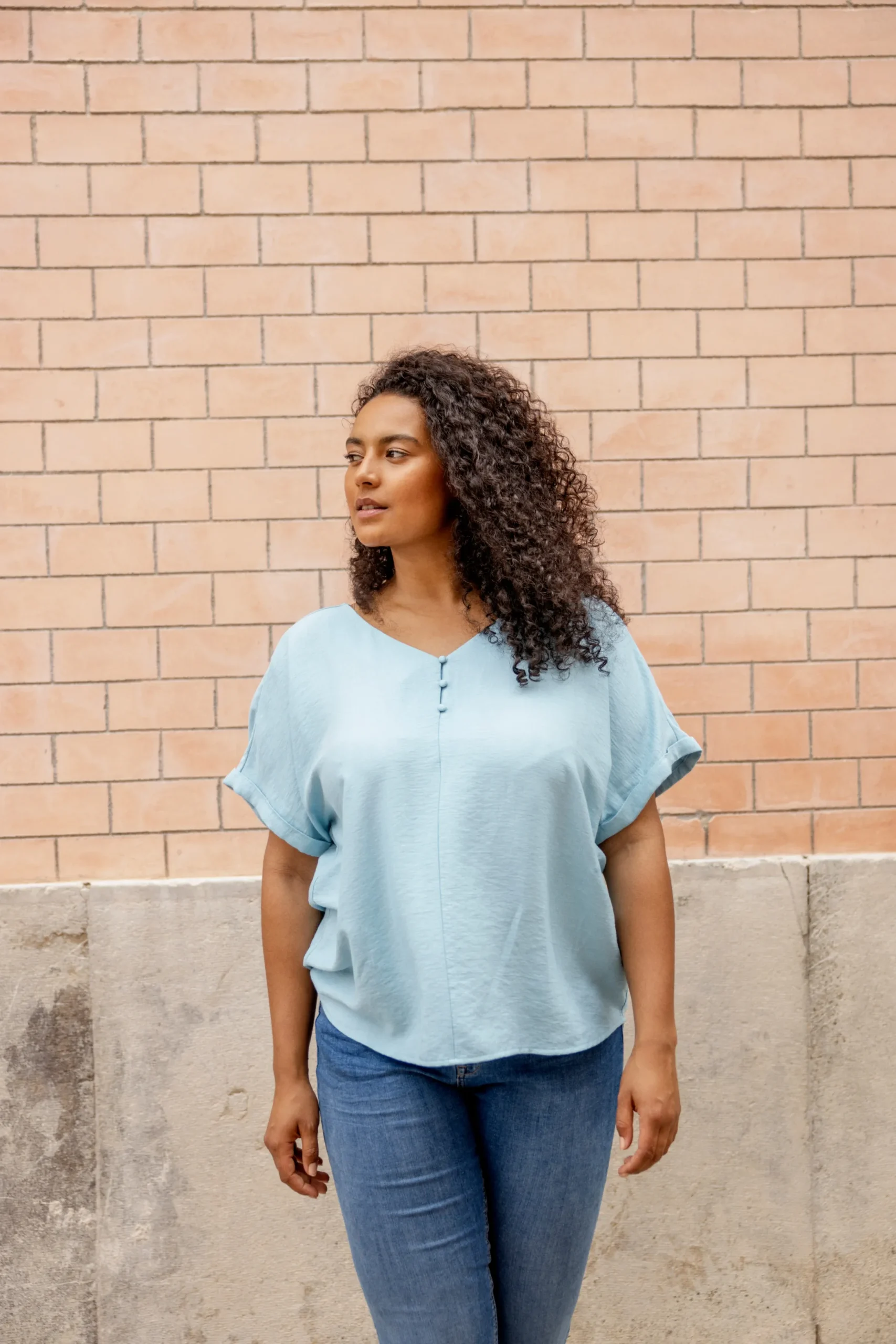 Blouse with short sleeve