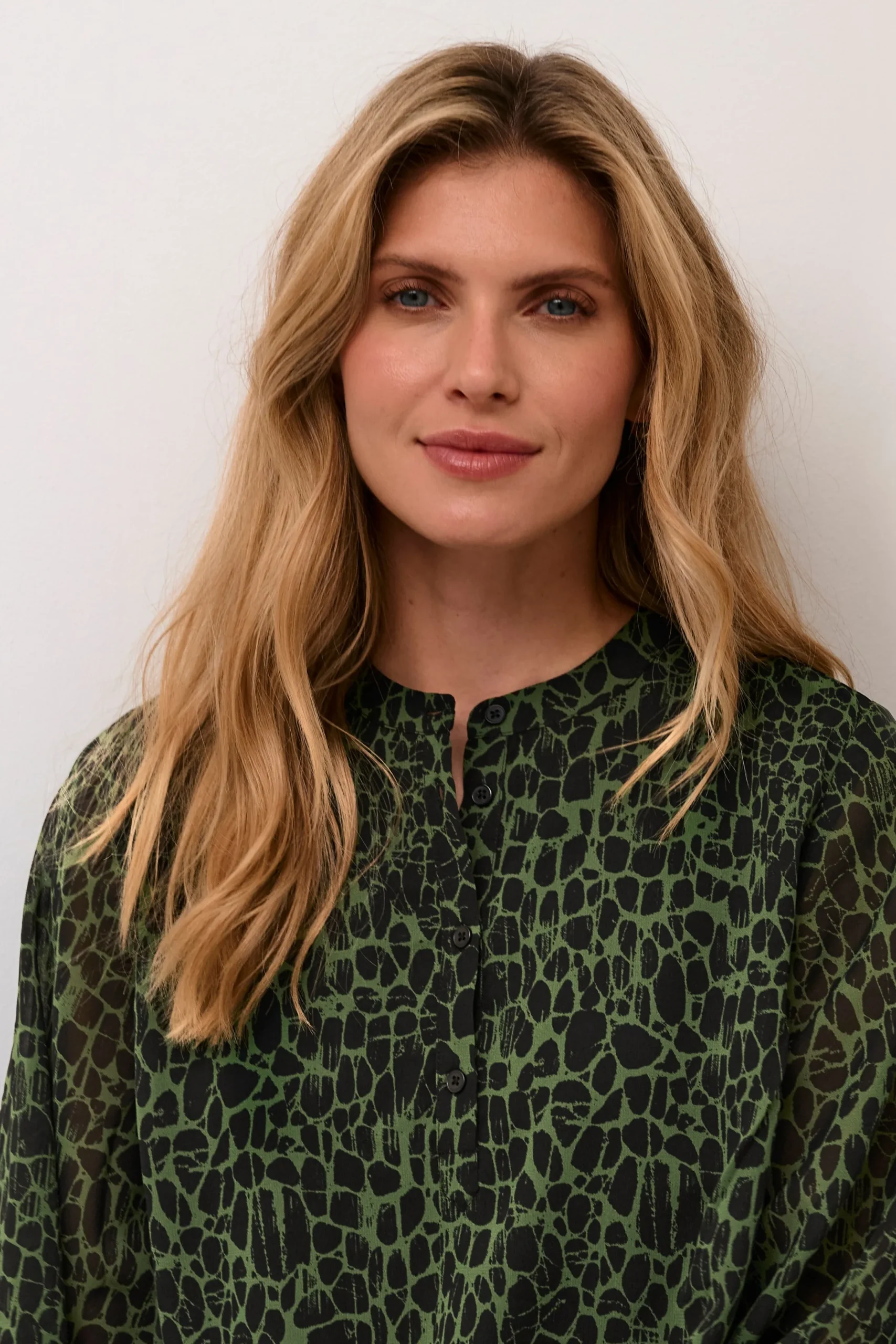 BPjantine Blouse