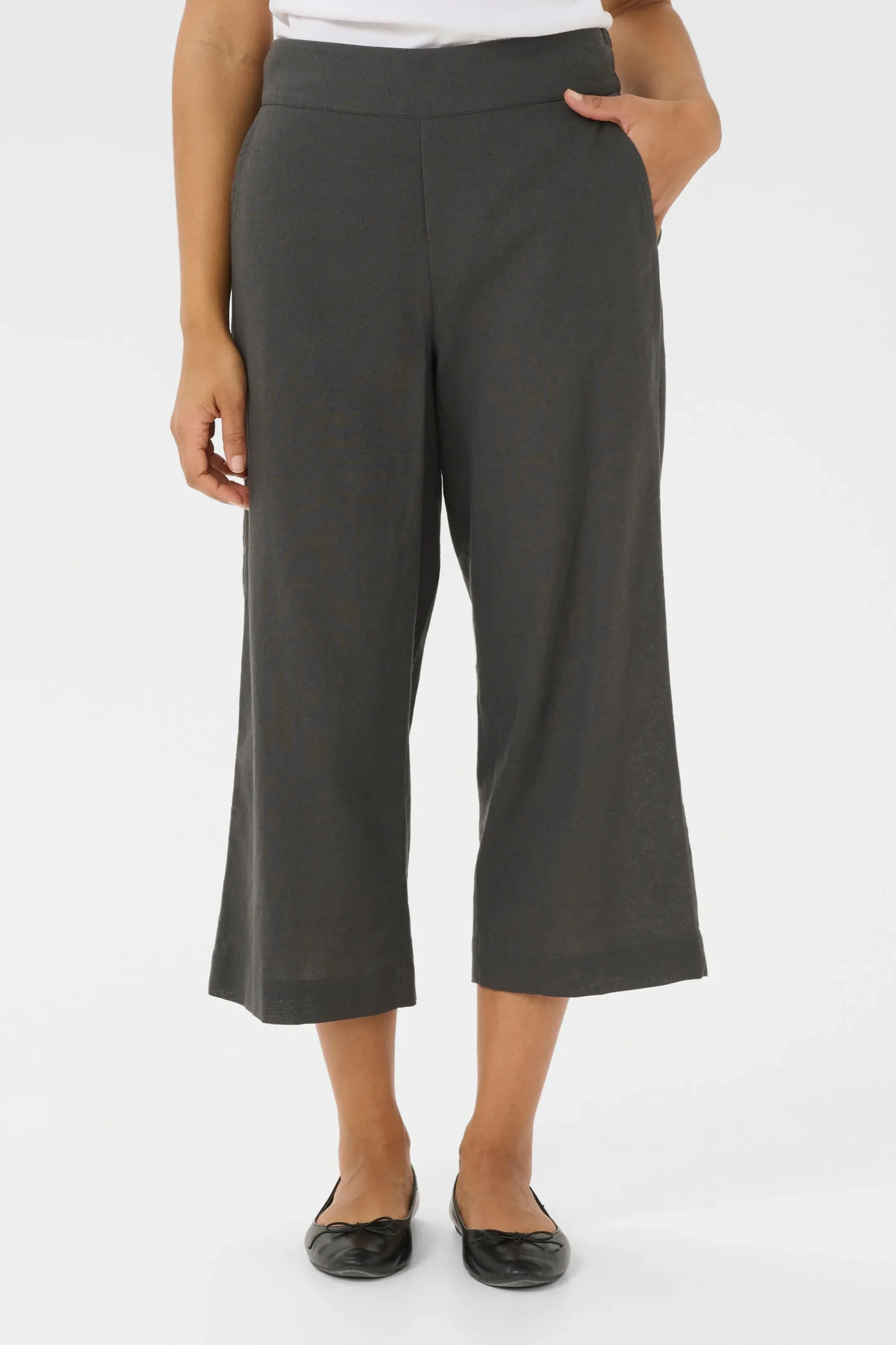 BPkia Trousers