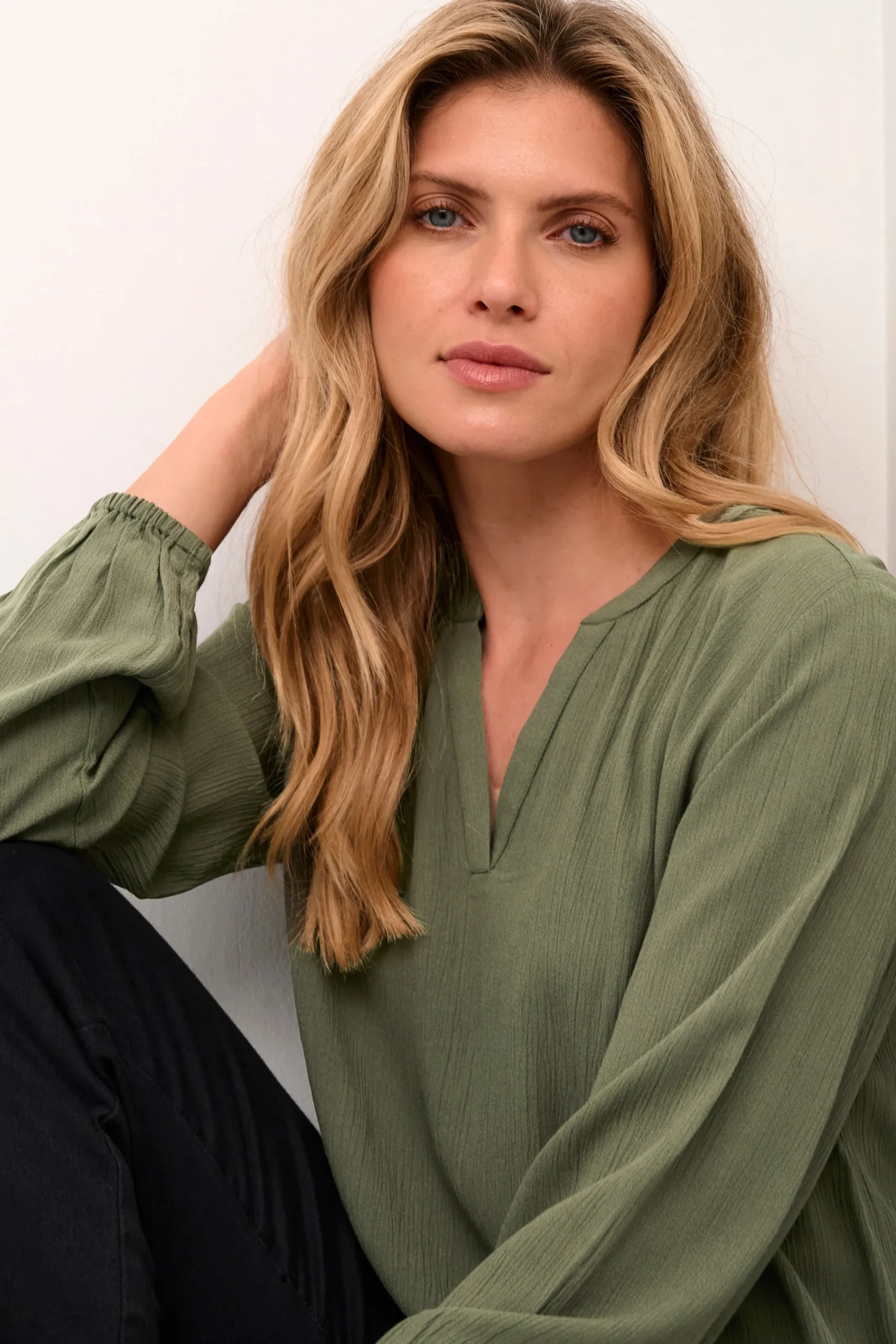 BPlouise Blouse