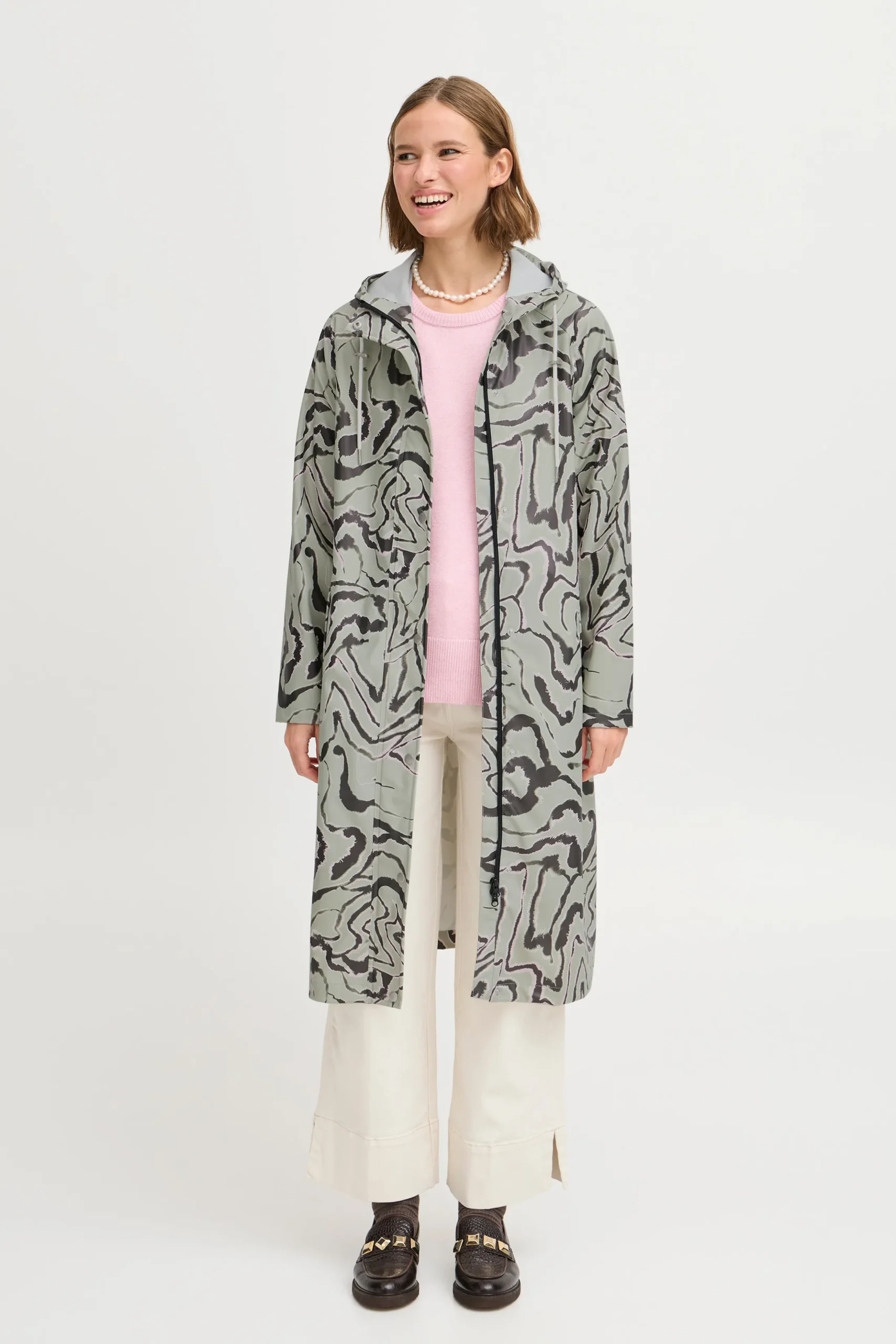 BYAVAN Coat