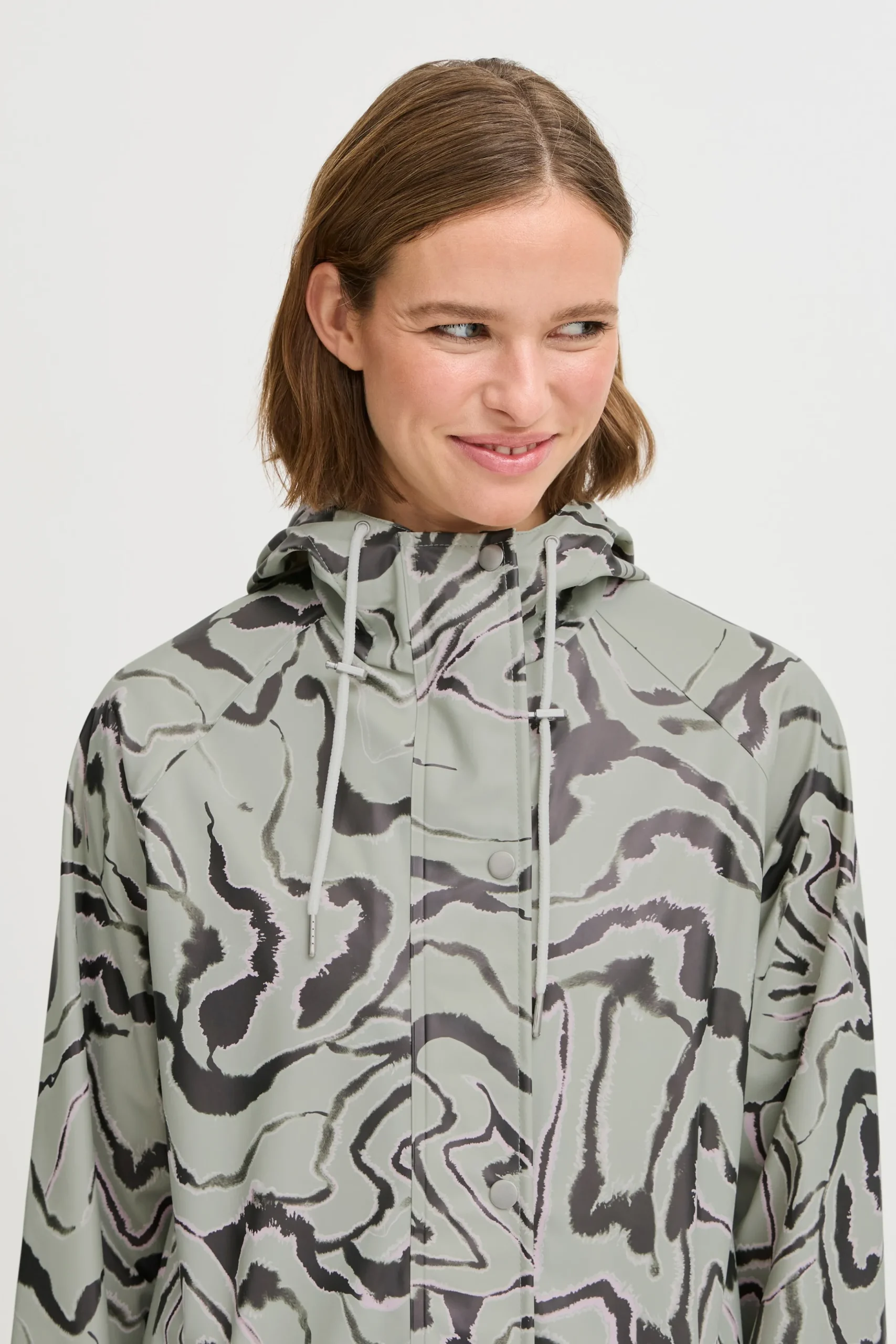 BYAVAN Coat