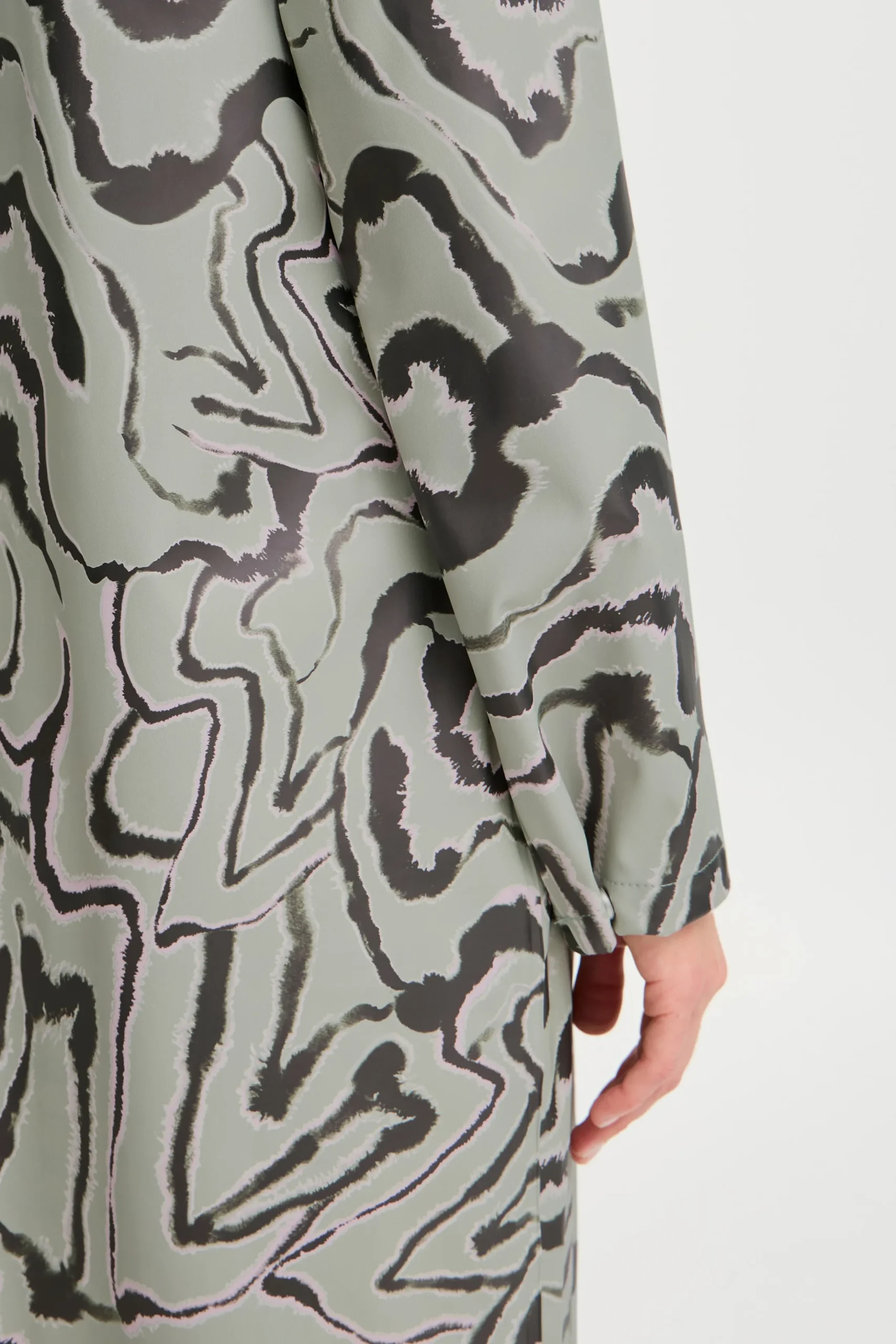 BYAVAN Coat