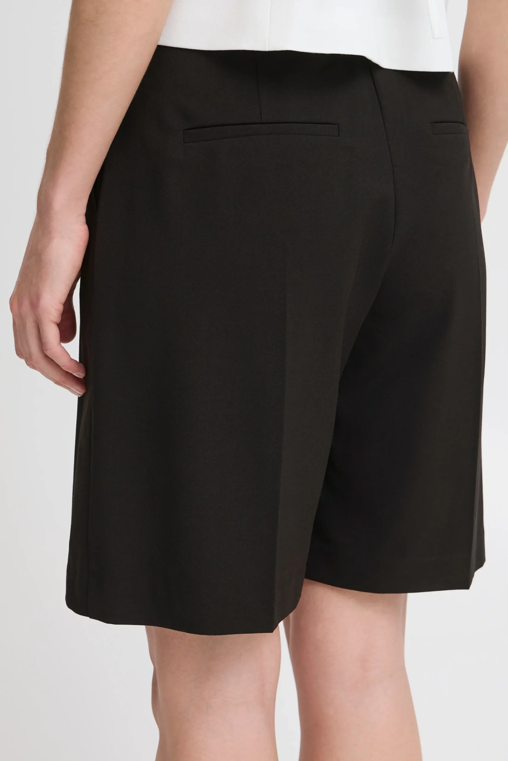 BYDANTA Shorts