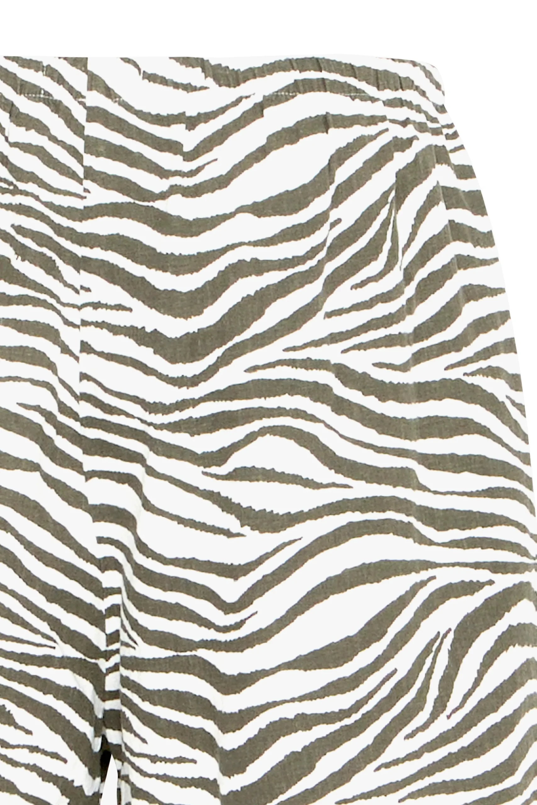 BYFALAKKA Shorts