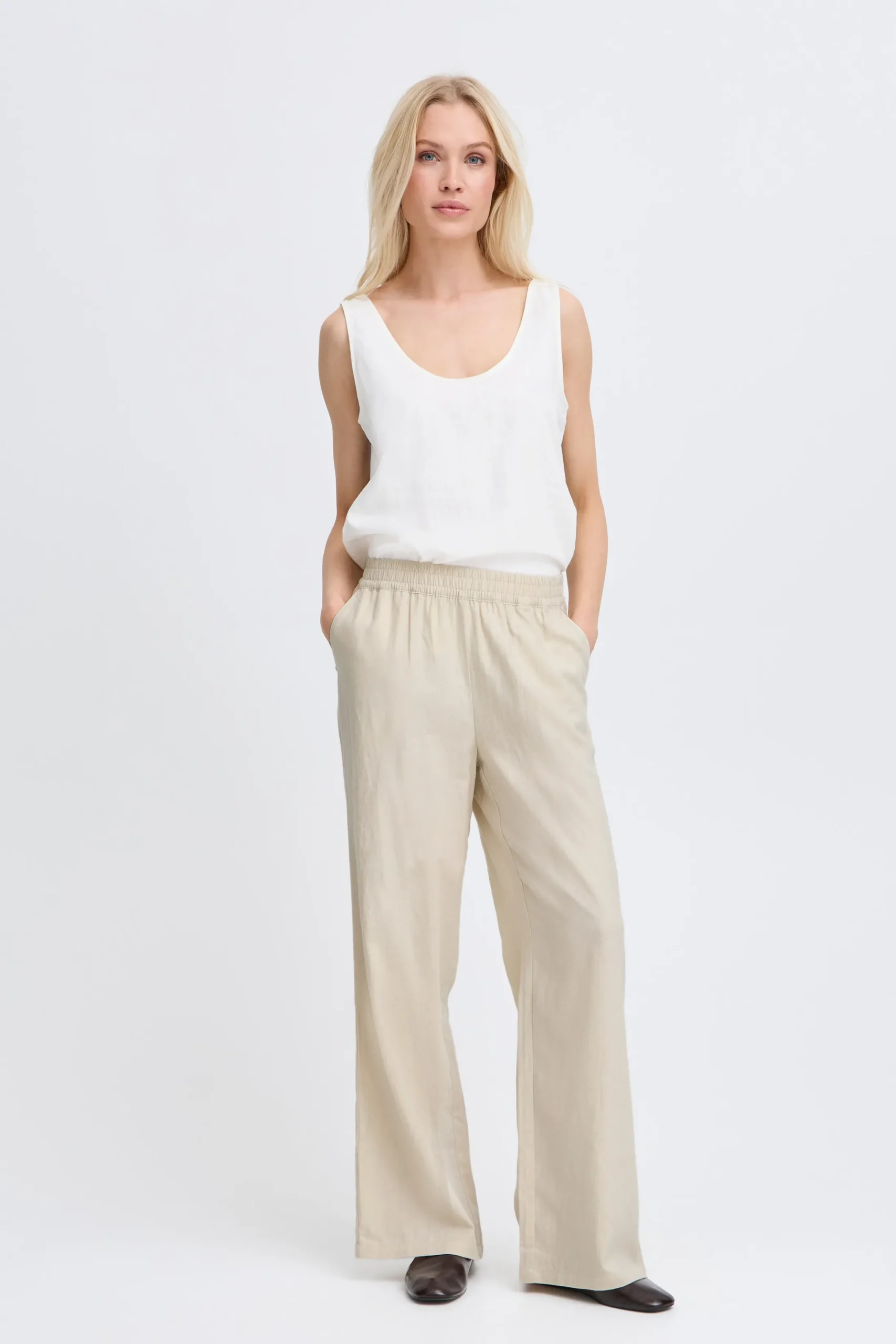 BYFALAKKA Trousers