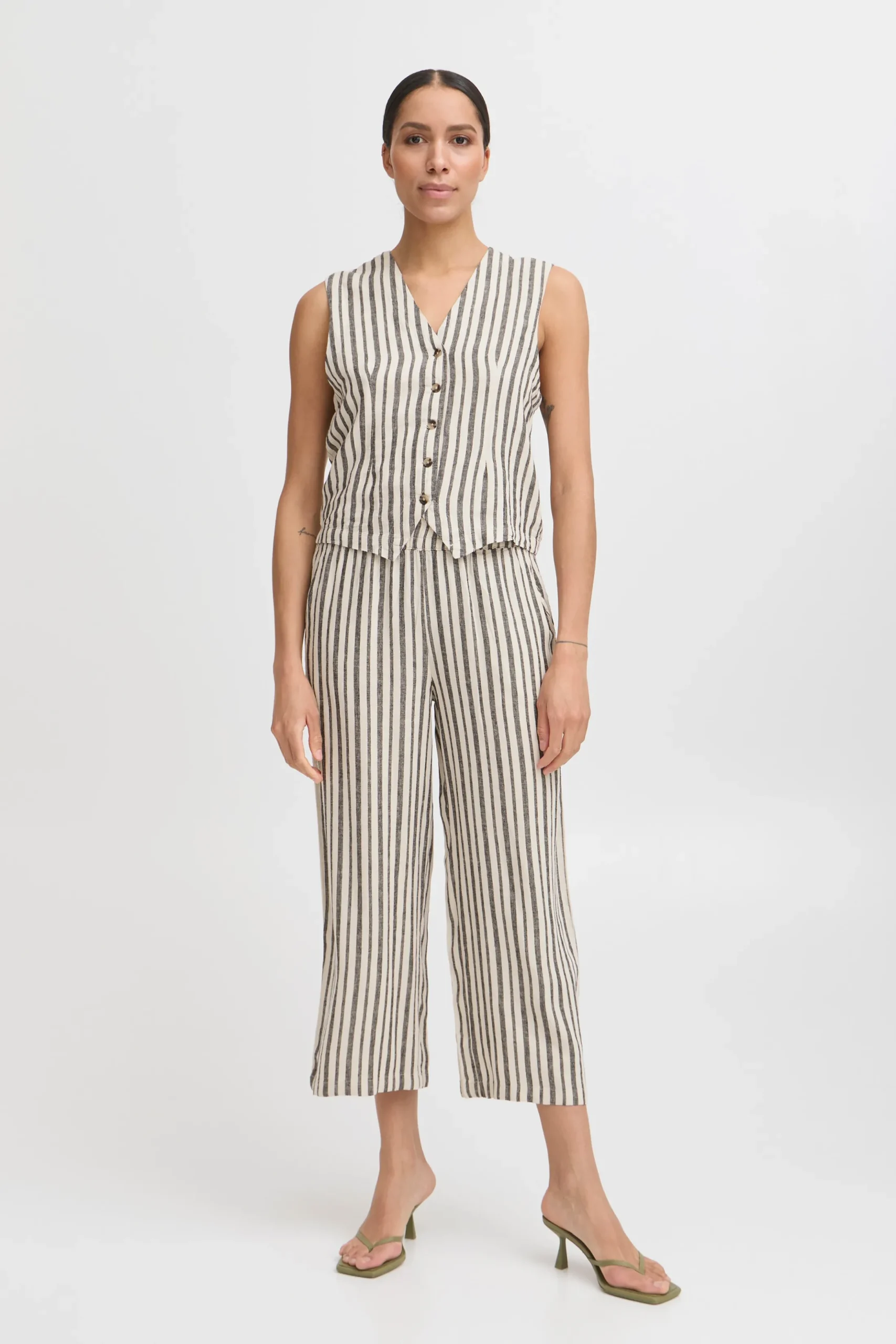 BYFALAKKA Trousers