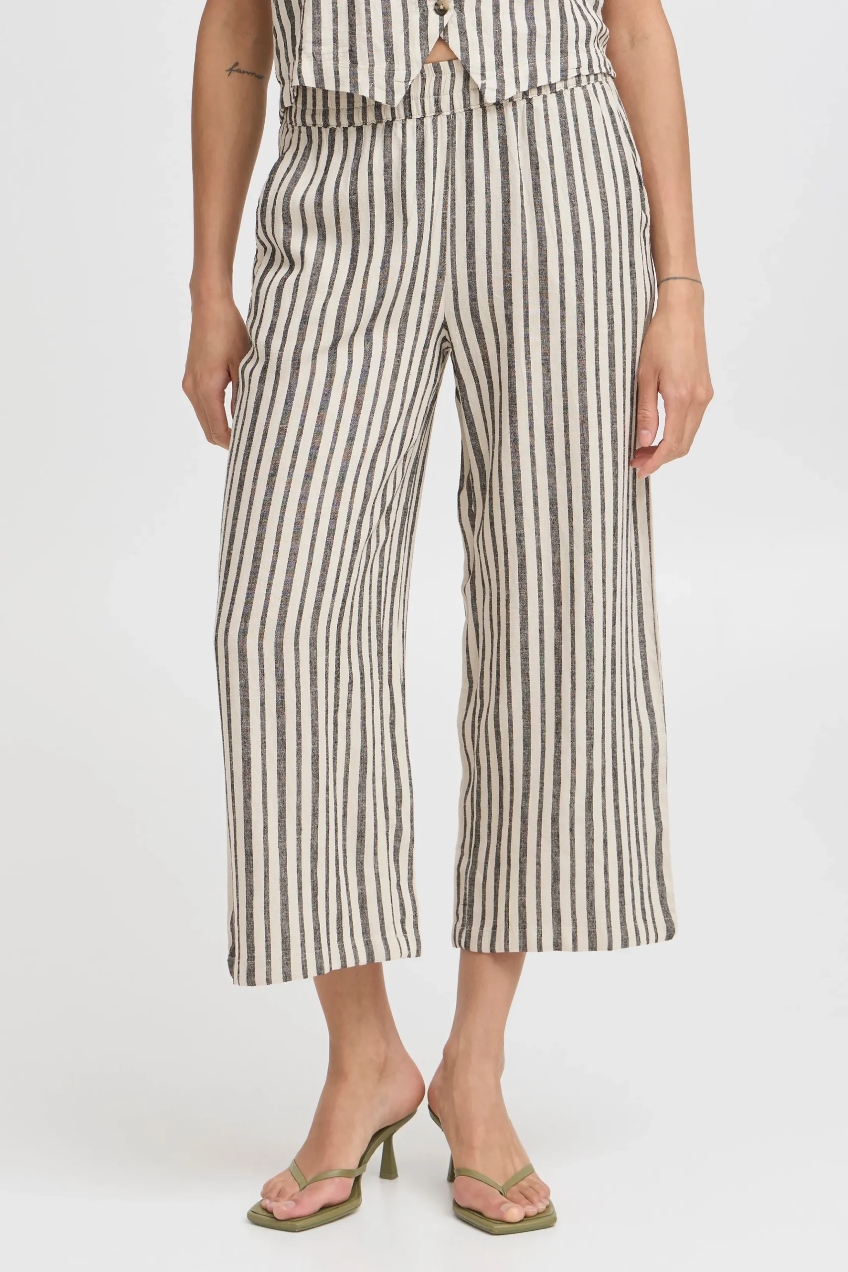 BYFALAKKA Trousers