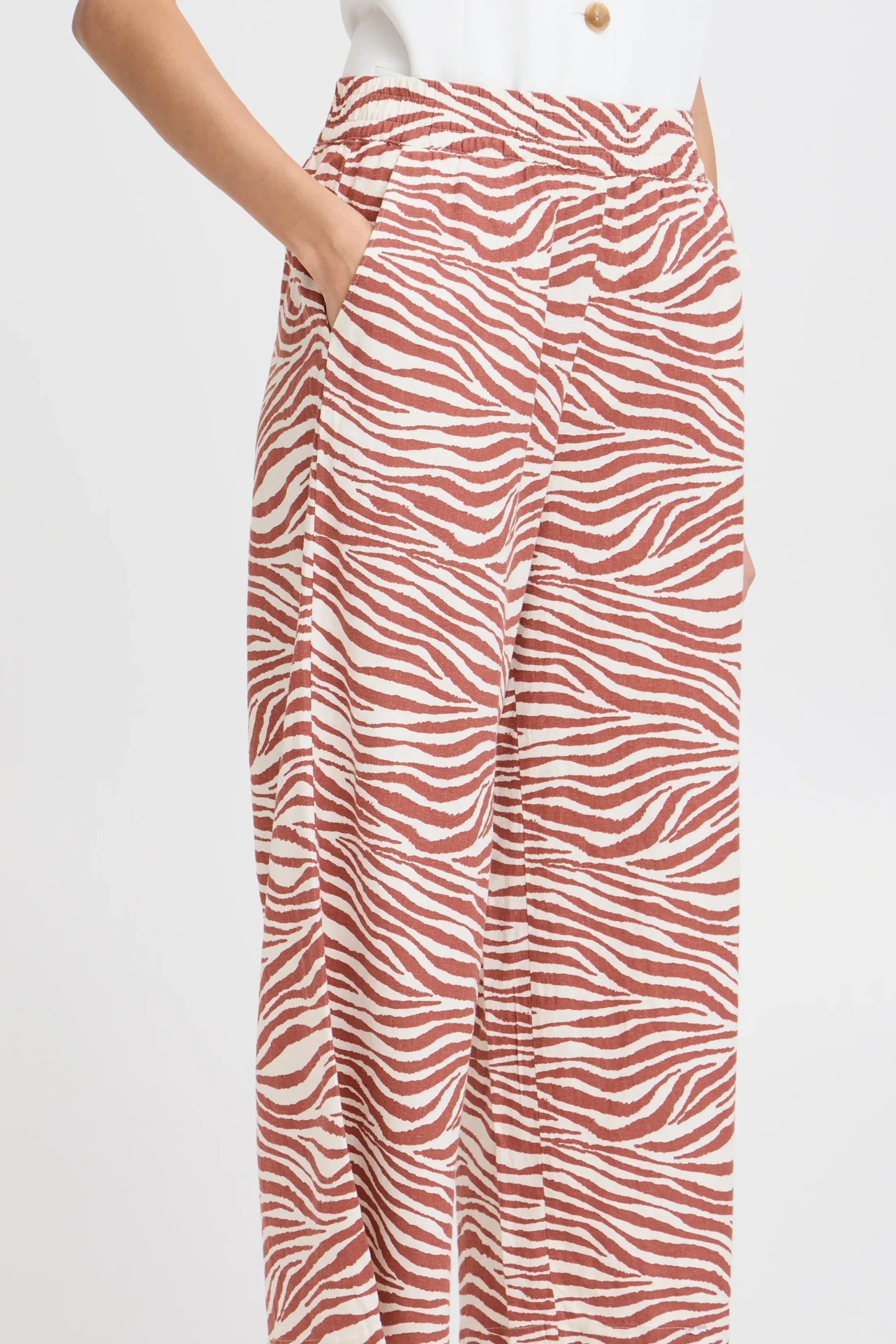 BYFALAKKA Trousers