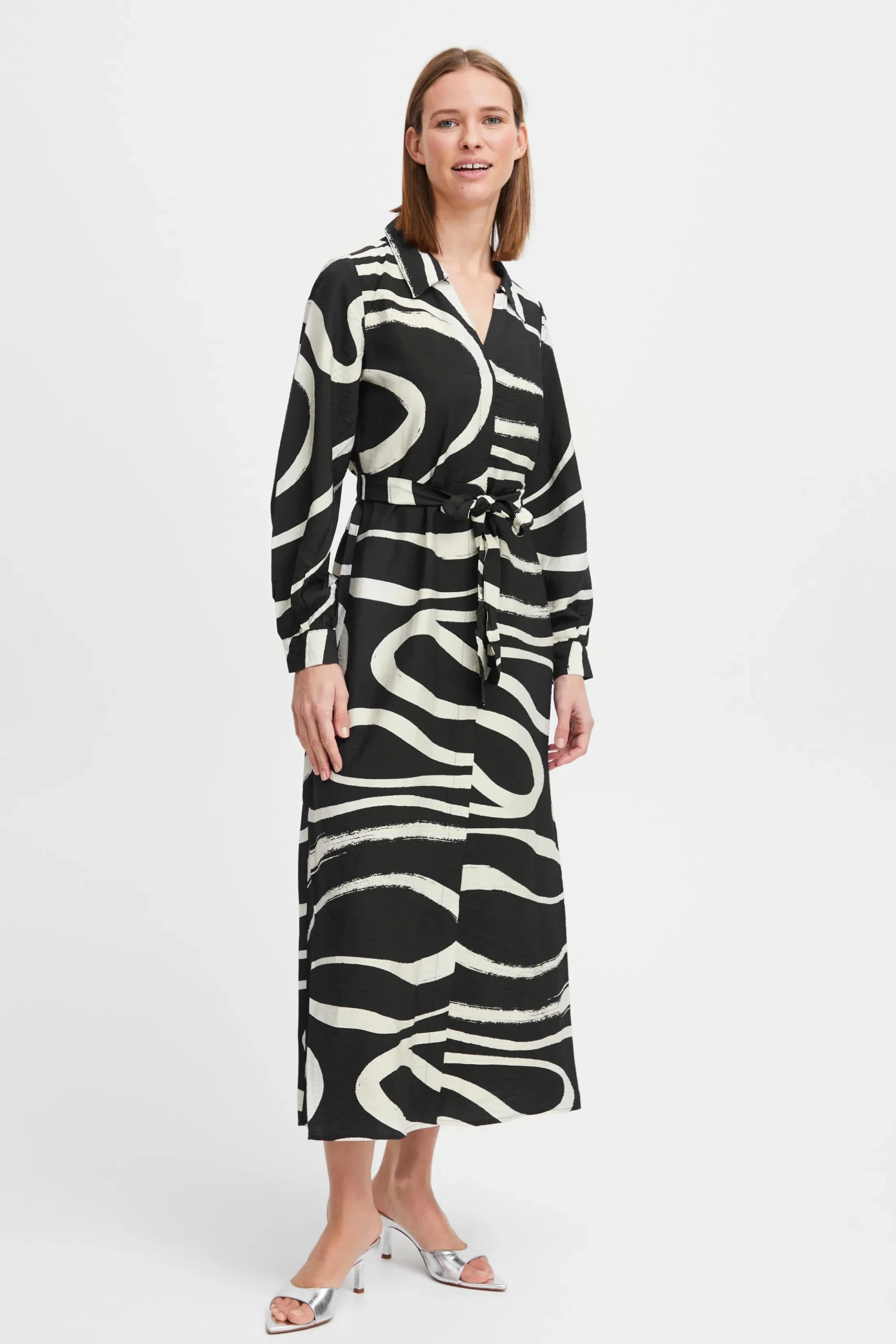 BYIBINE Dress