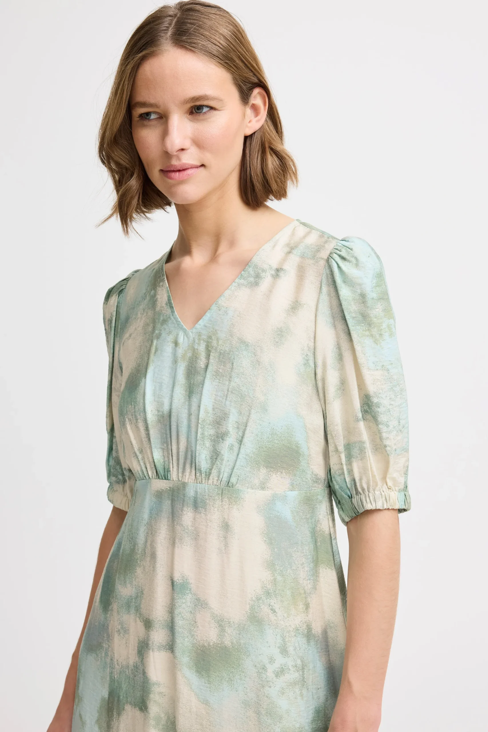 BYIBINE Dress