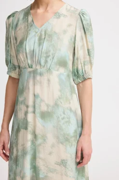 BYIBINE Dress