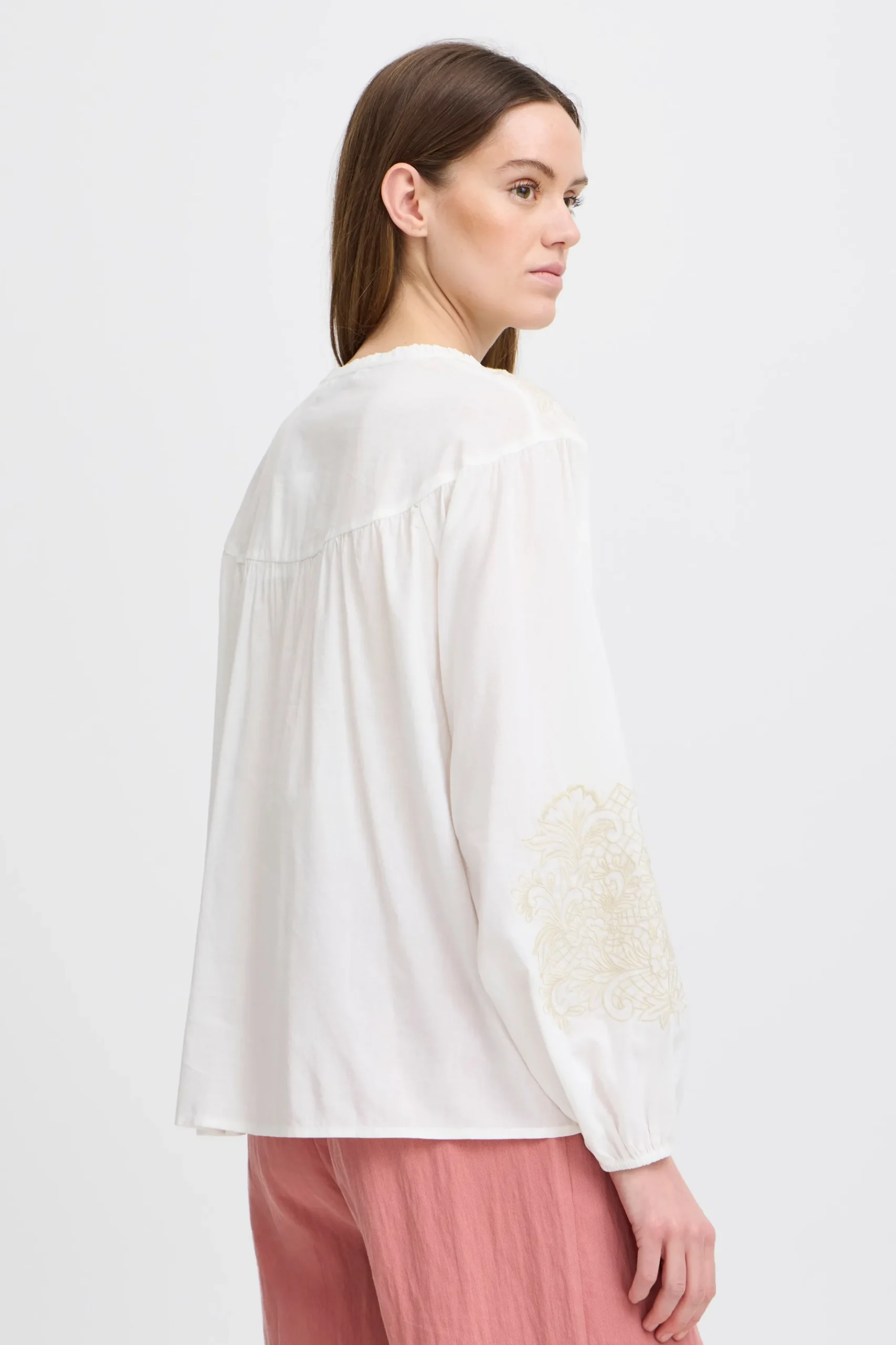 BYJALISSA Blouse