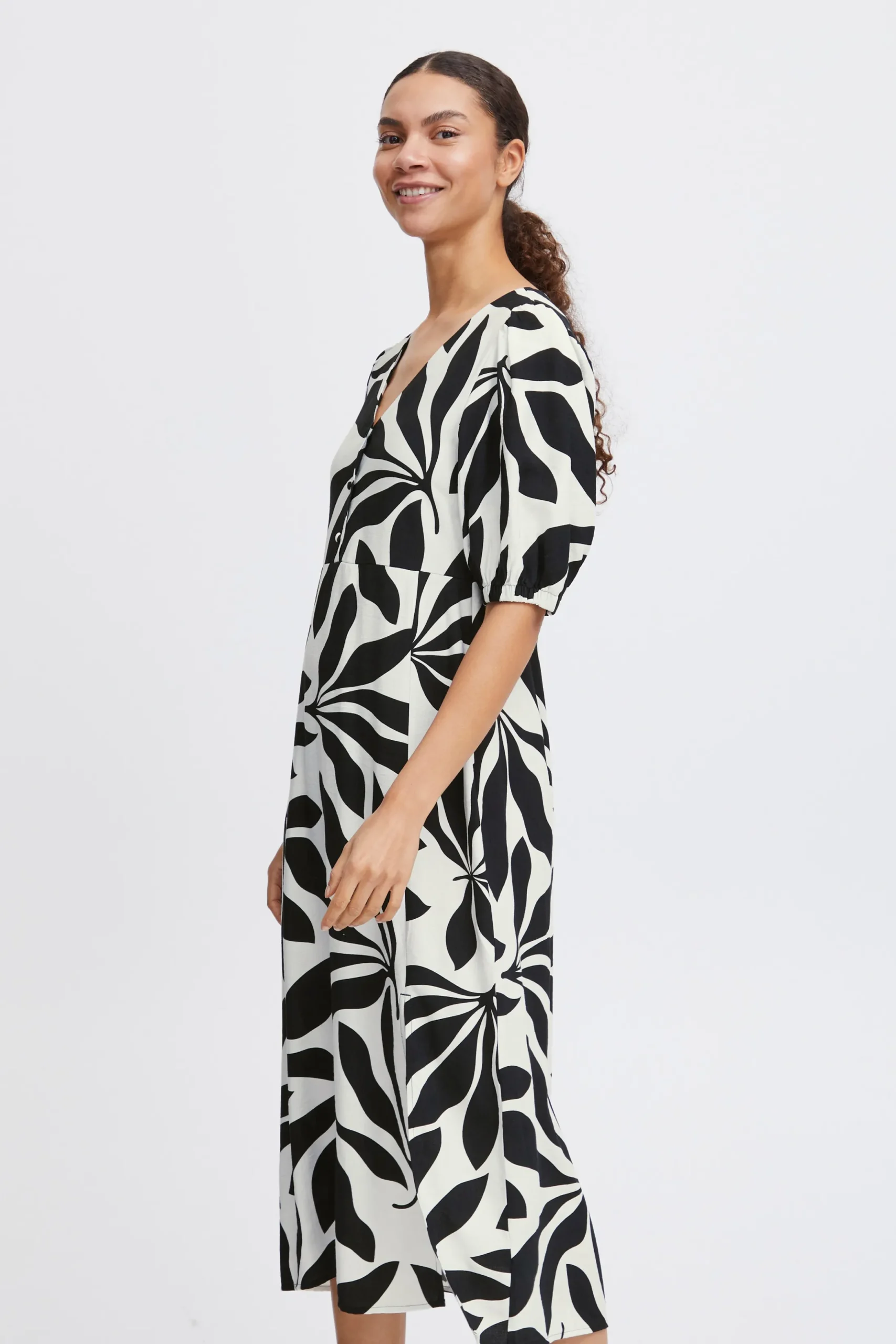 BYJANINA Dress