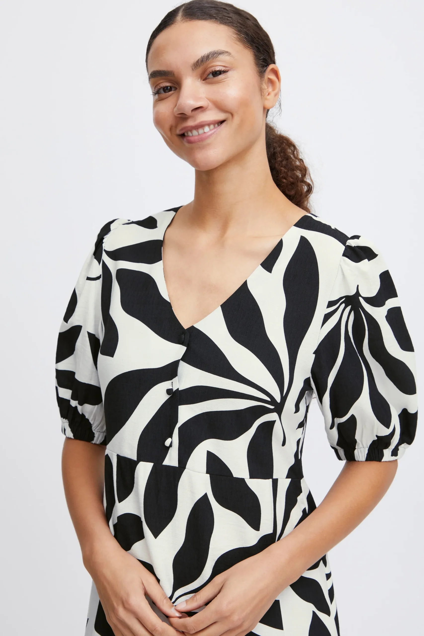 BYJANINA Dress