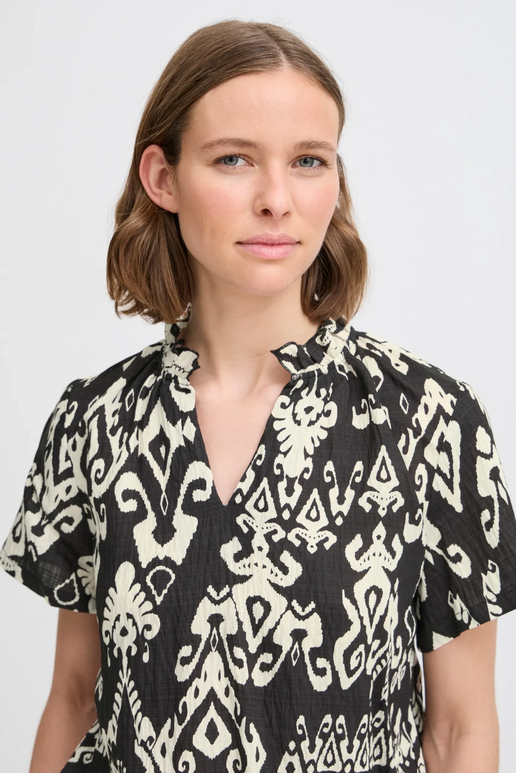 BYJASMINA Blouse