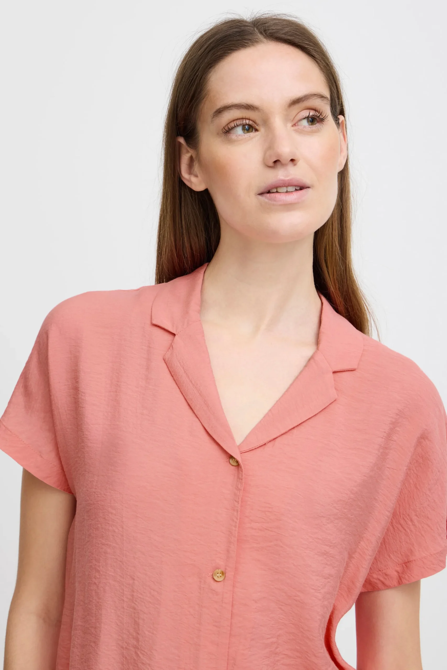 BYJENICA Shirt