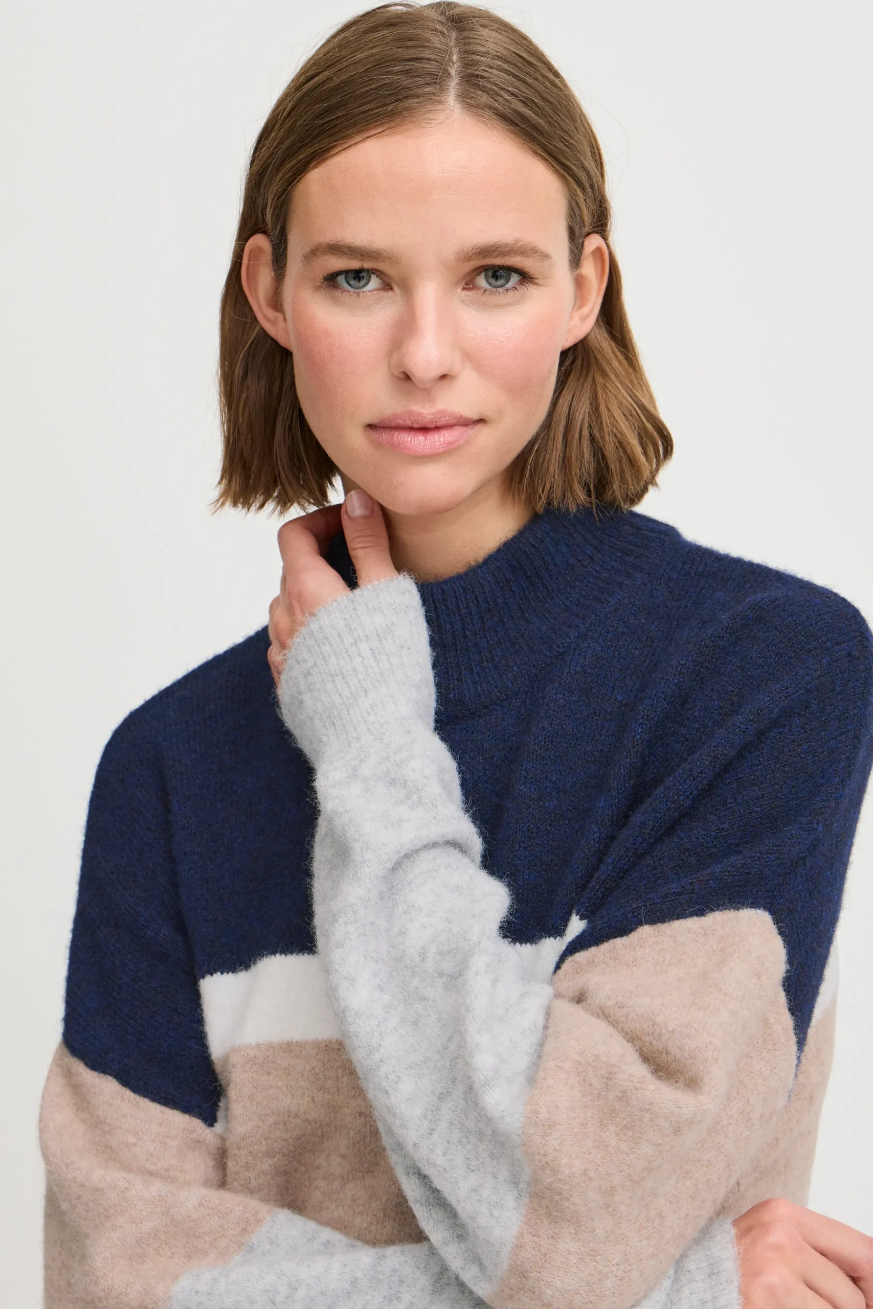 BYOMEA Pullover