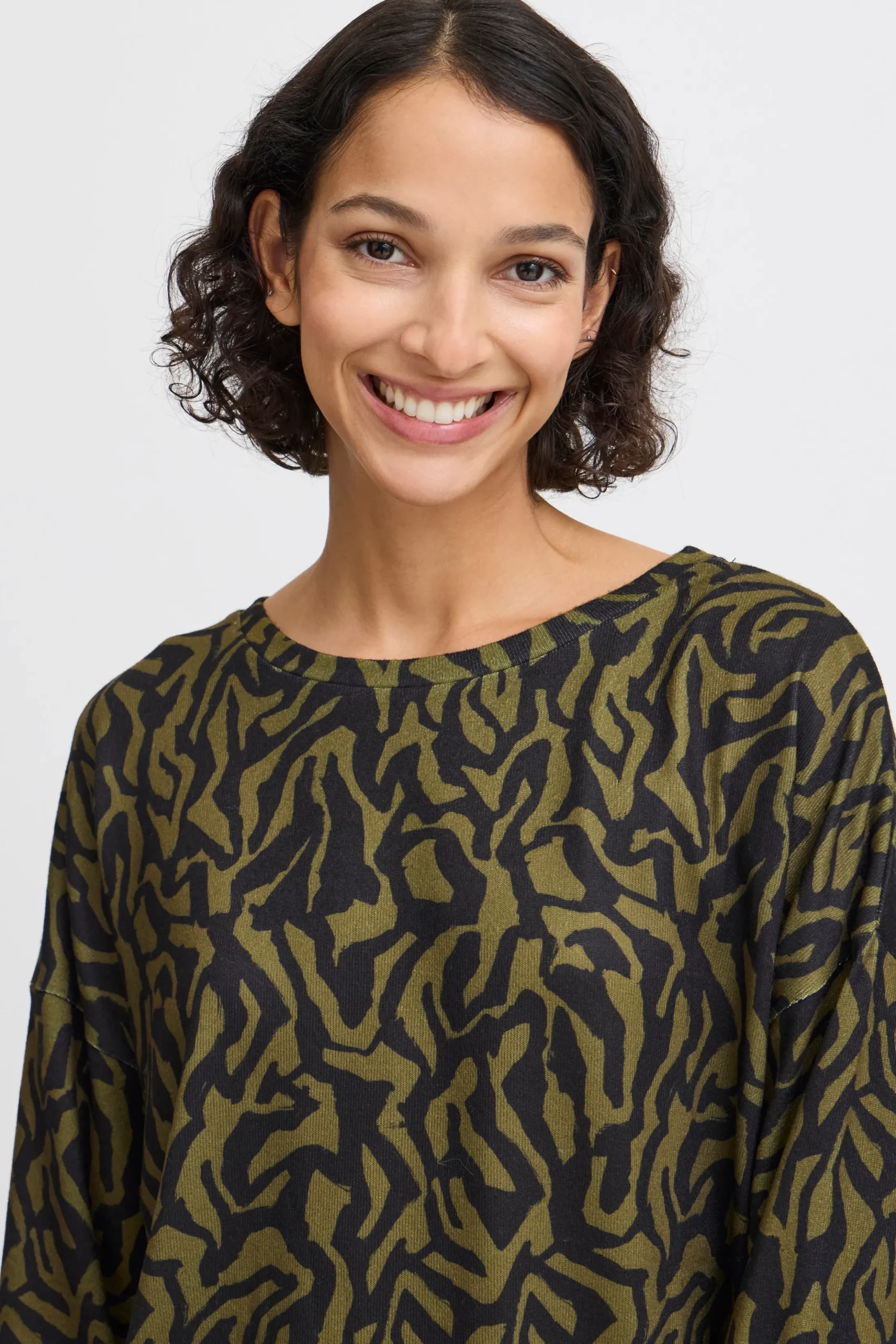 BYPIETA Pullover