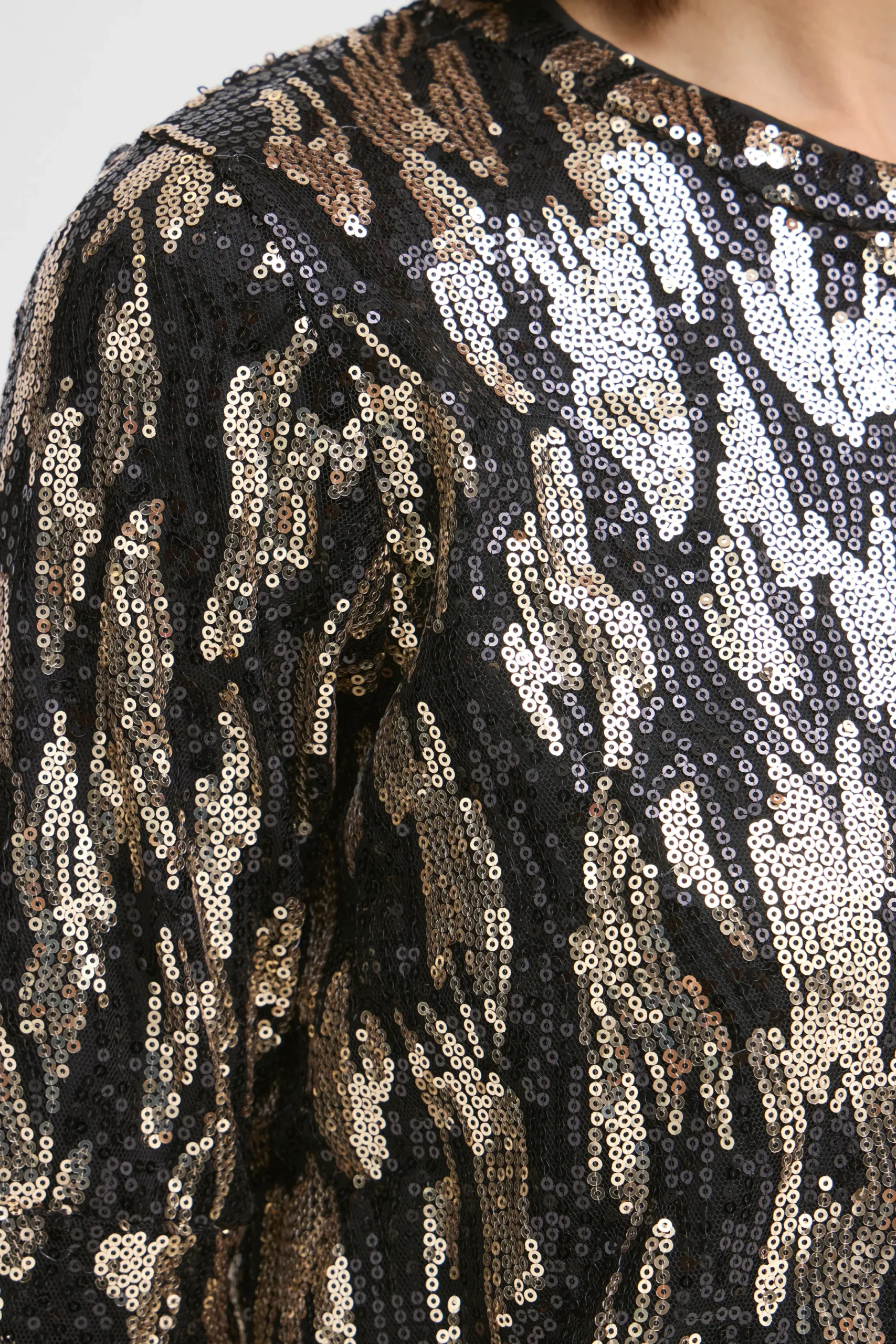 BYREI T-shirt