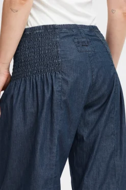 Casual pants
