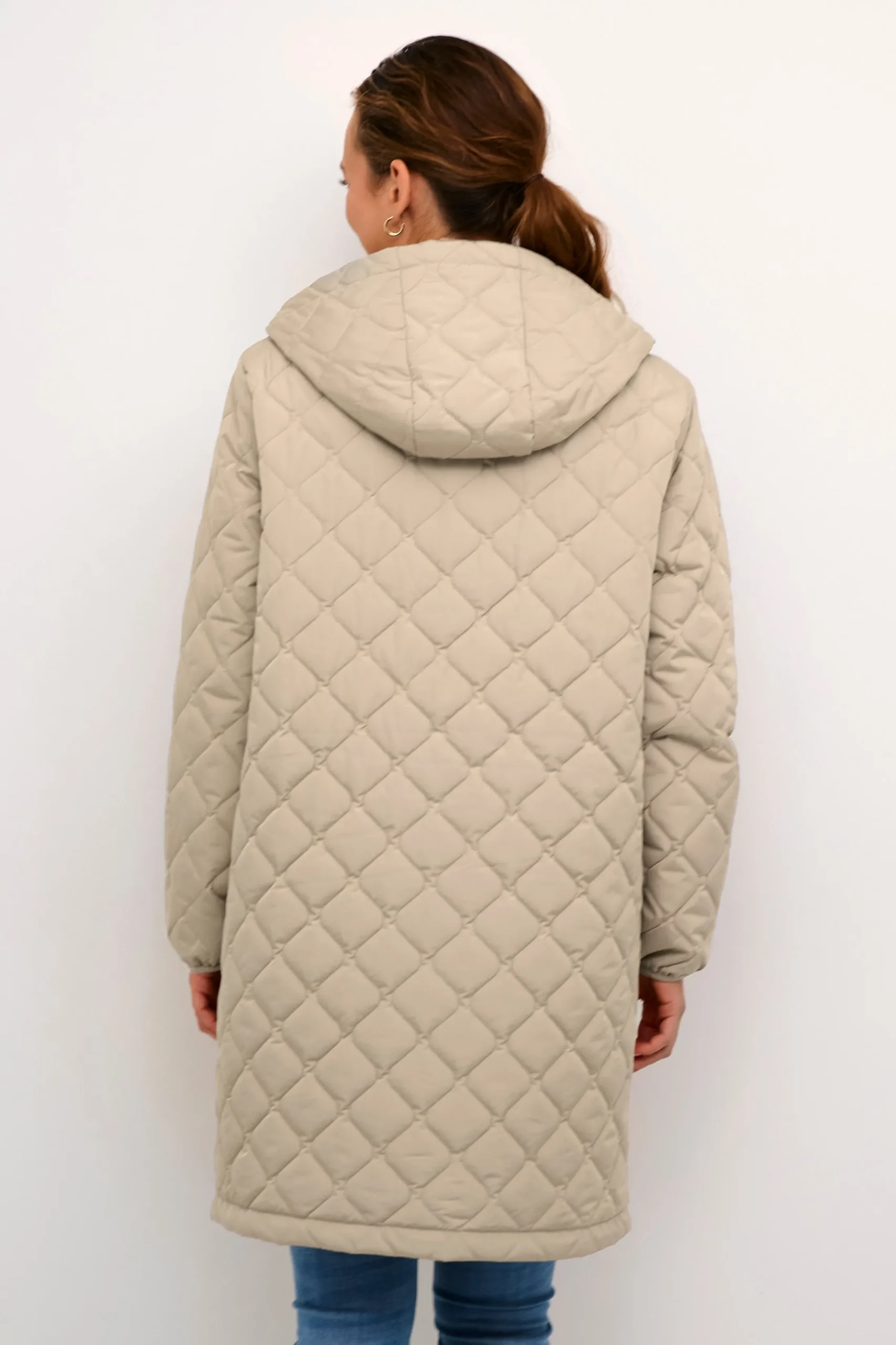 CRArwen Outerwear