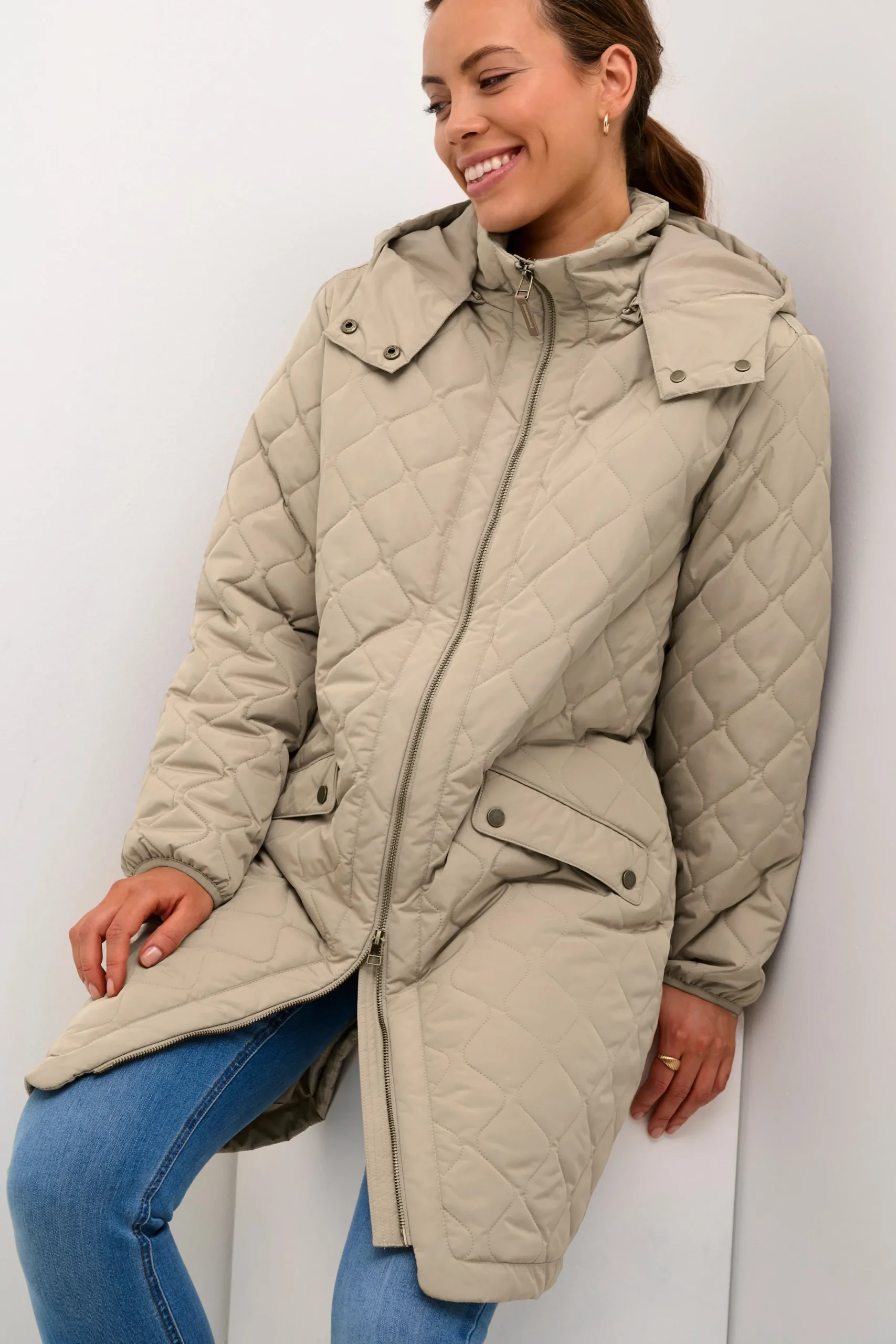 CRArwen Outerwear