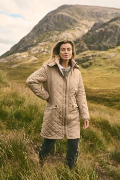 CRArwen Outerwear