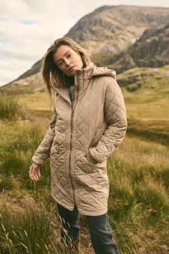 CRArwen Outerwear