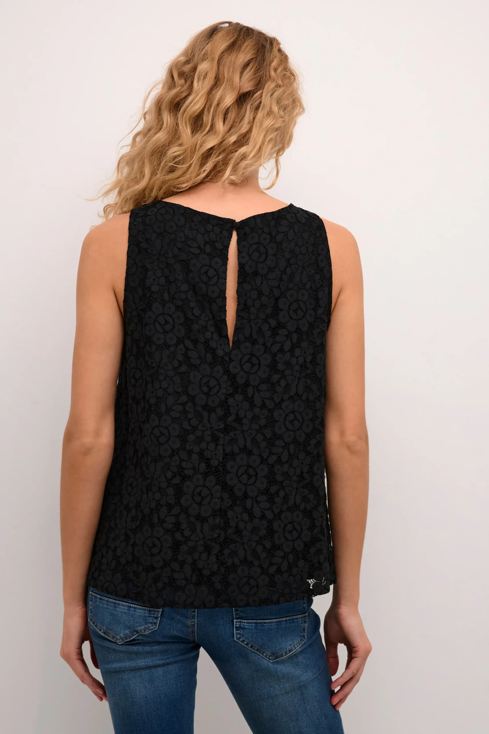 CREbana Blouse
