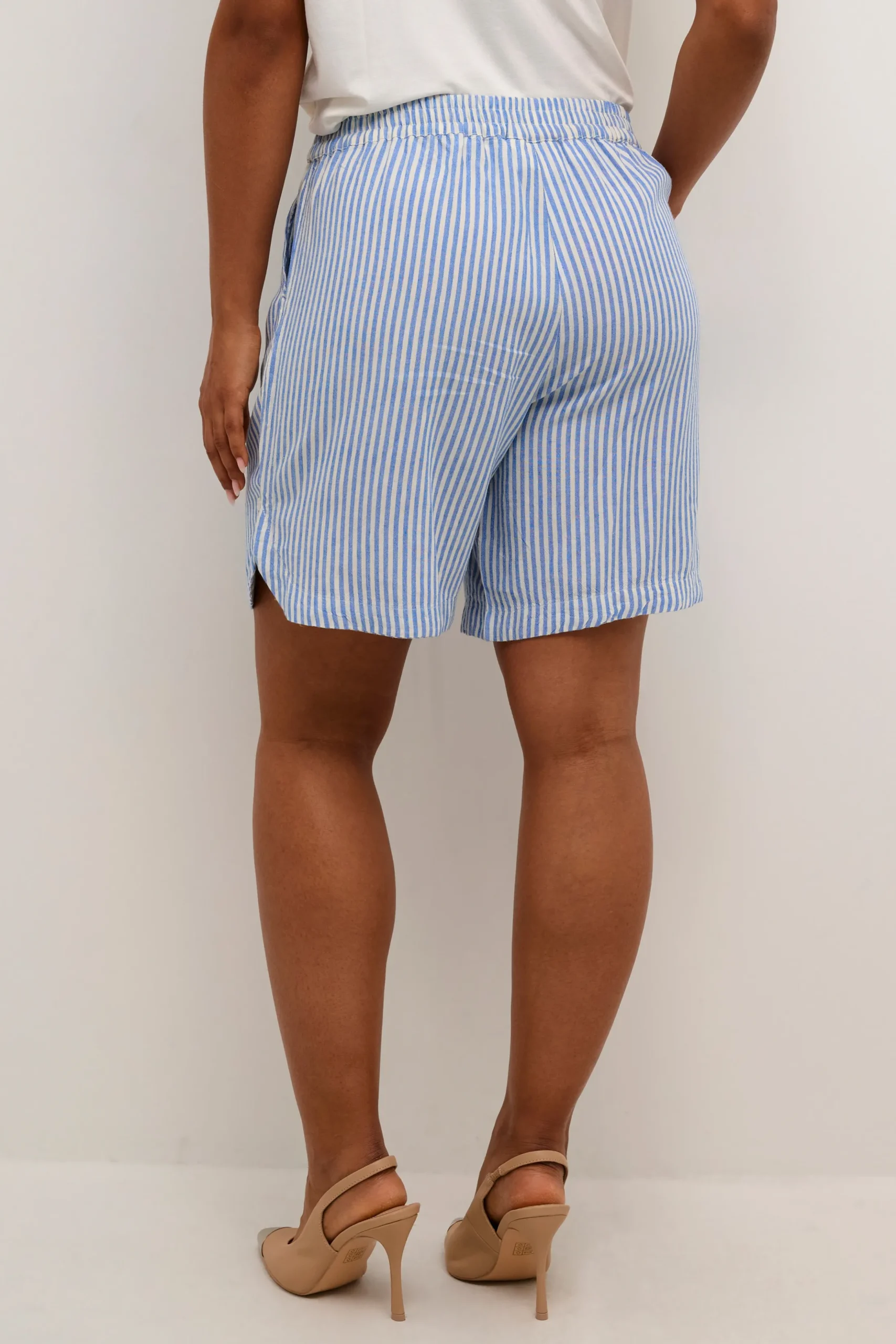 CRVenta Shorts