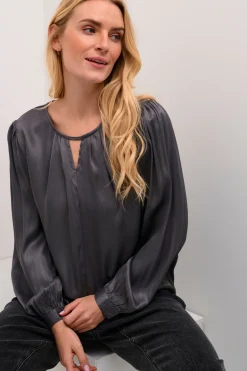 CRViria Blouse