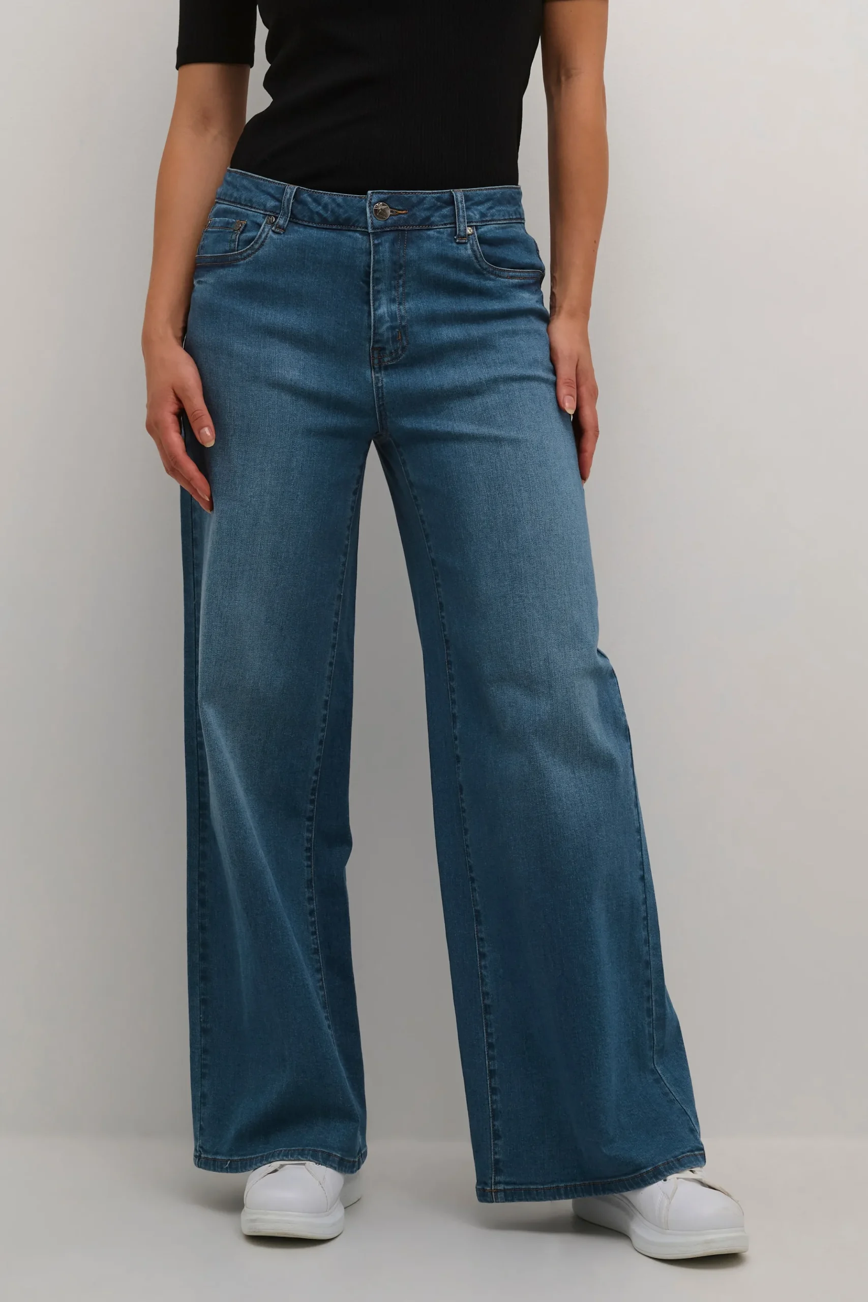 CUami Jeans