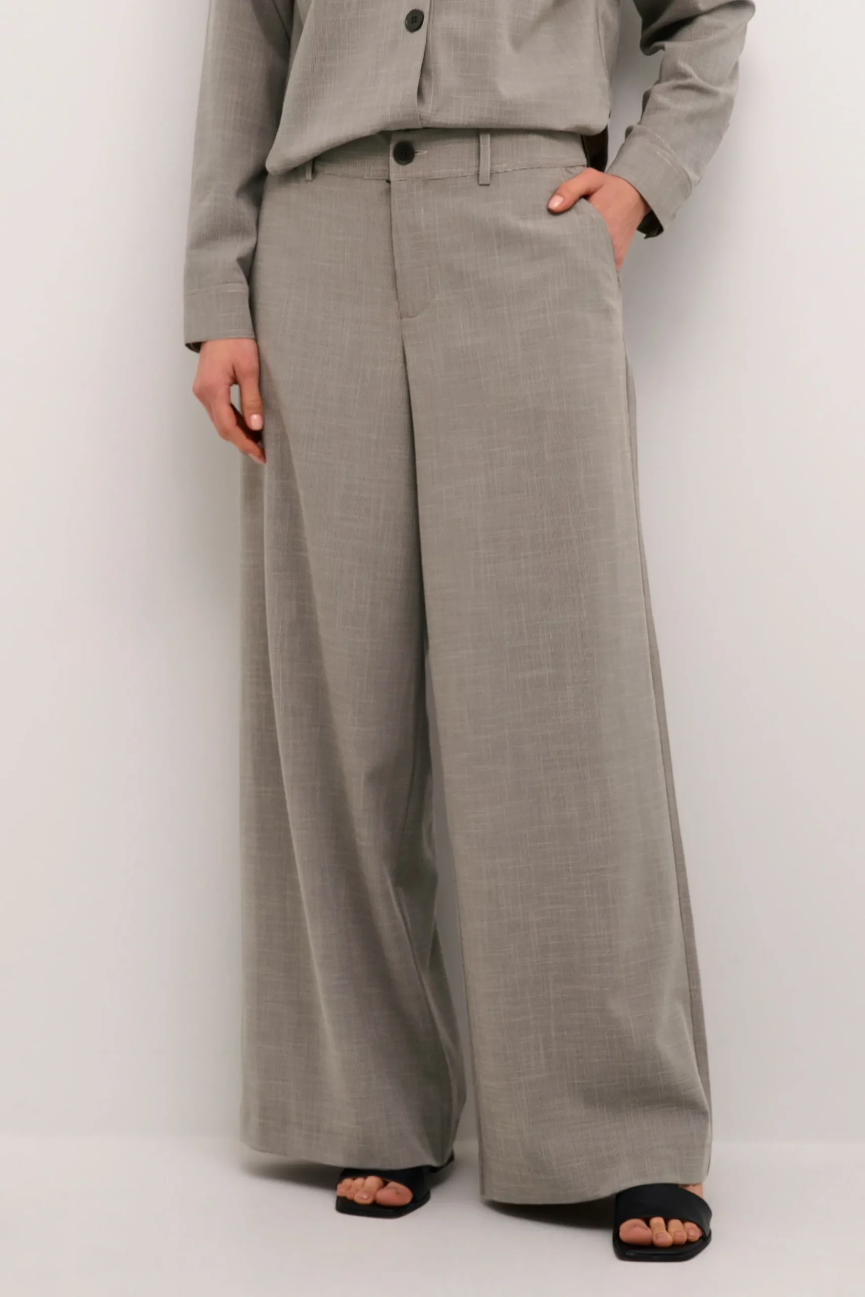 CUbartholine Trousers
