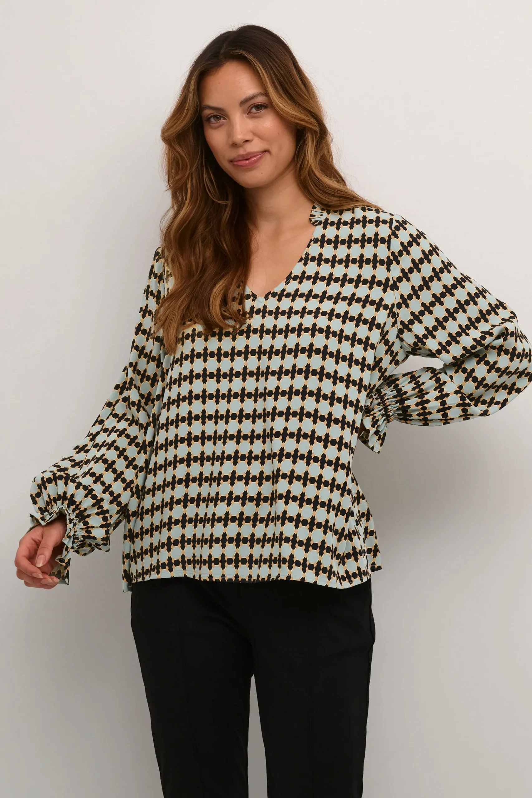 CUbello Blouse