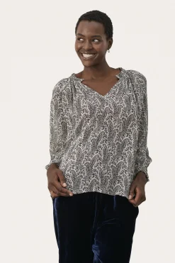 ElsiaPW Blouse