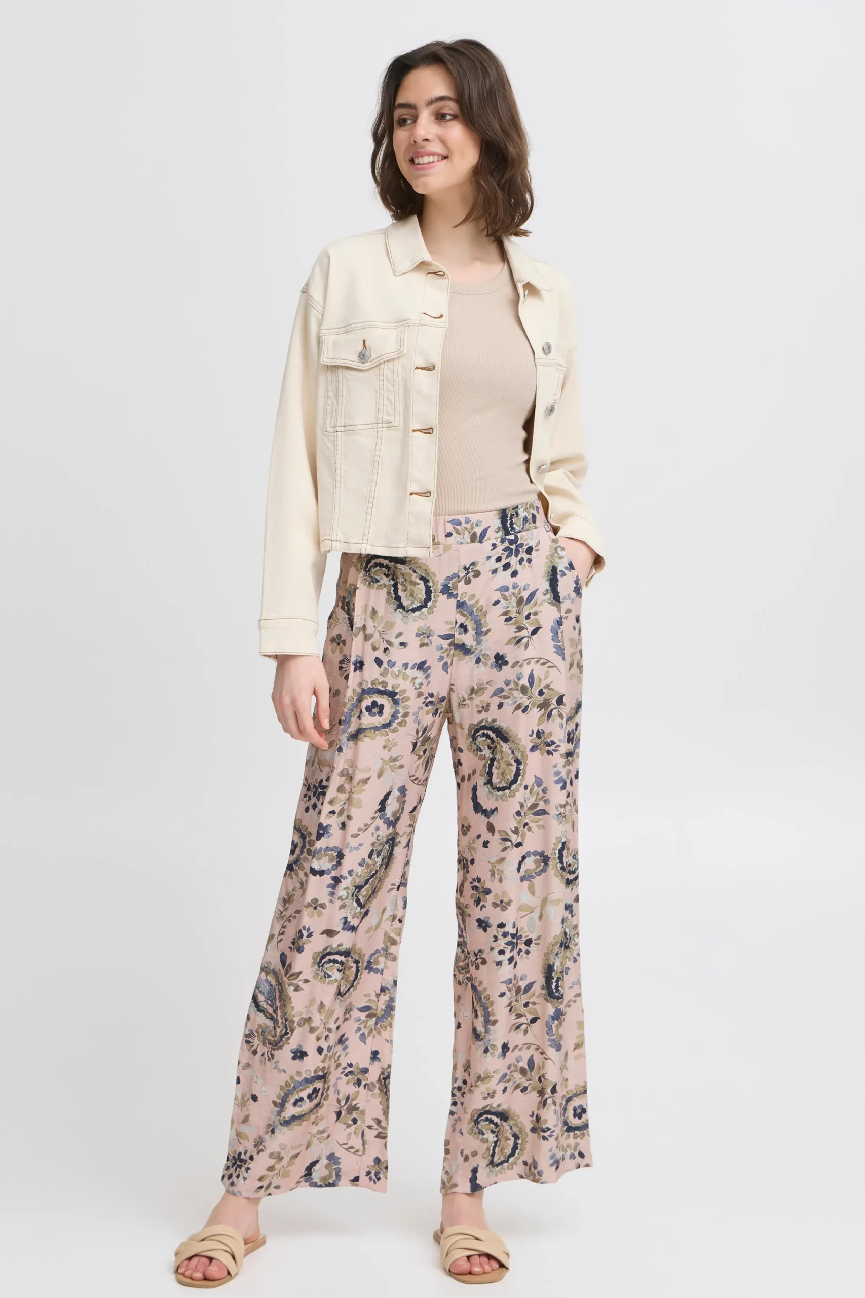 FRARIANA Trousers