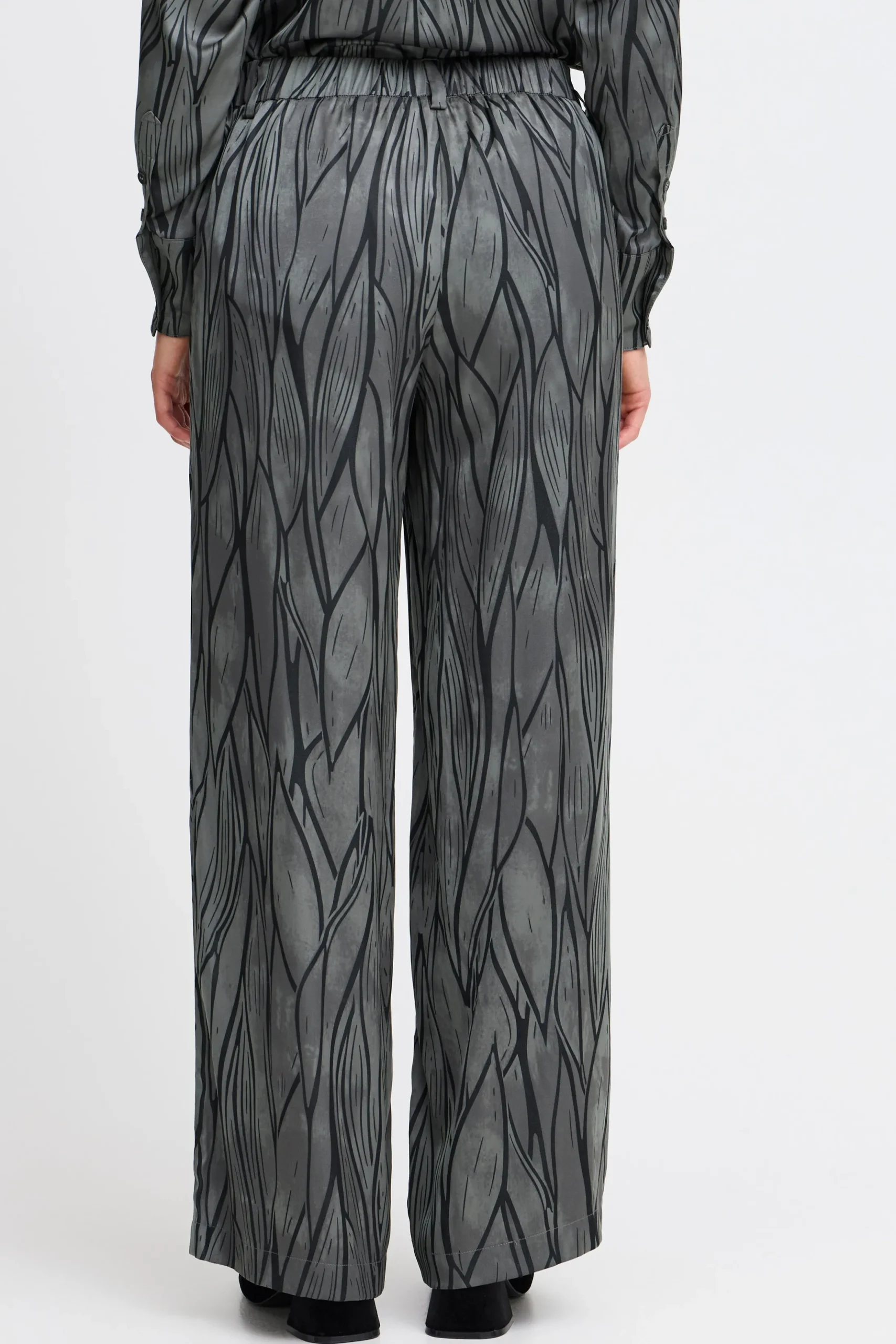 FRATELIER Trousers