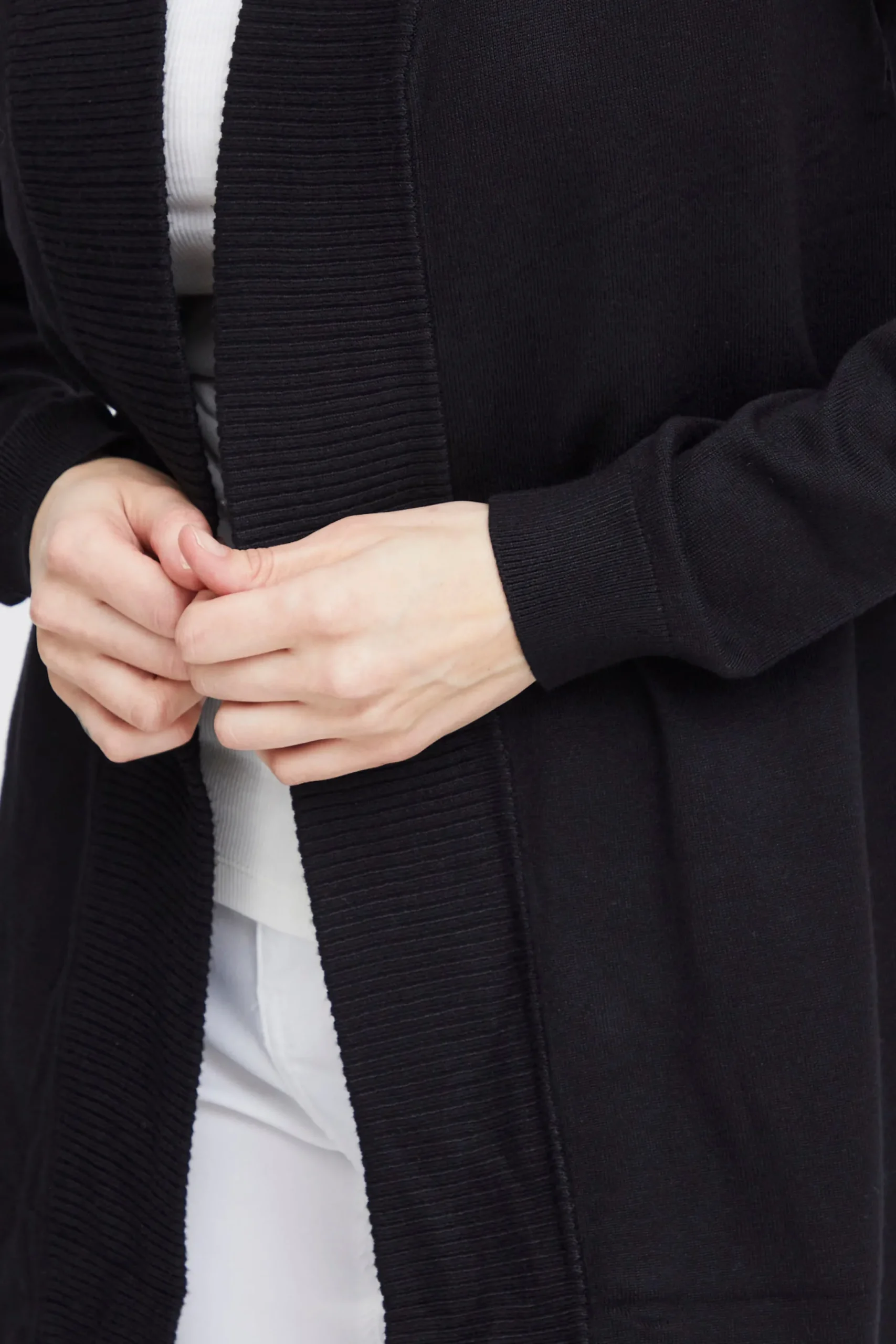FRCLIA Cardigan