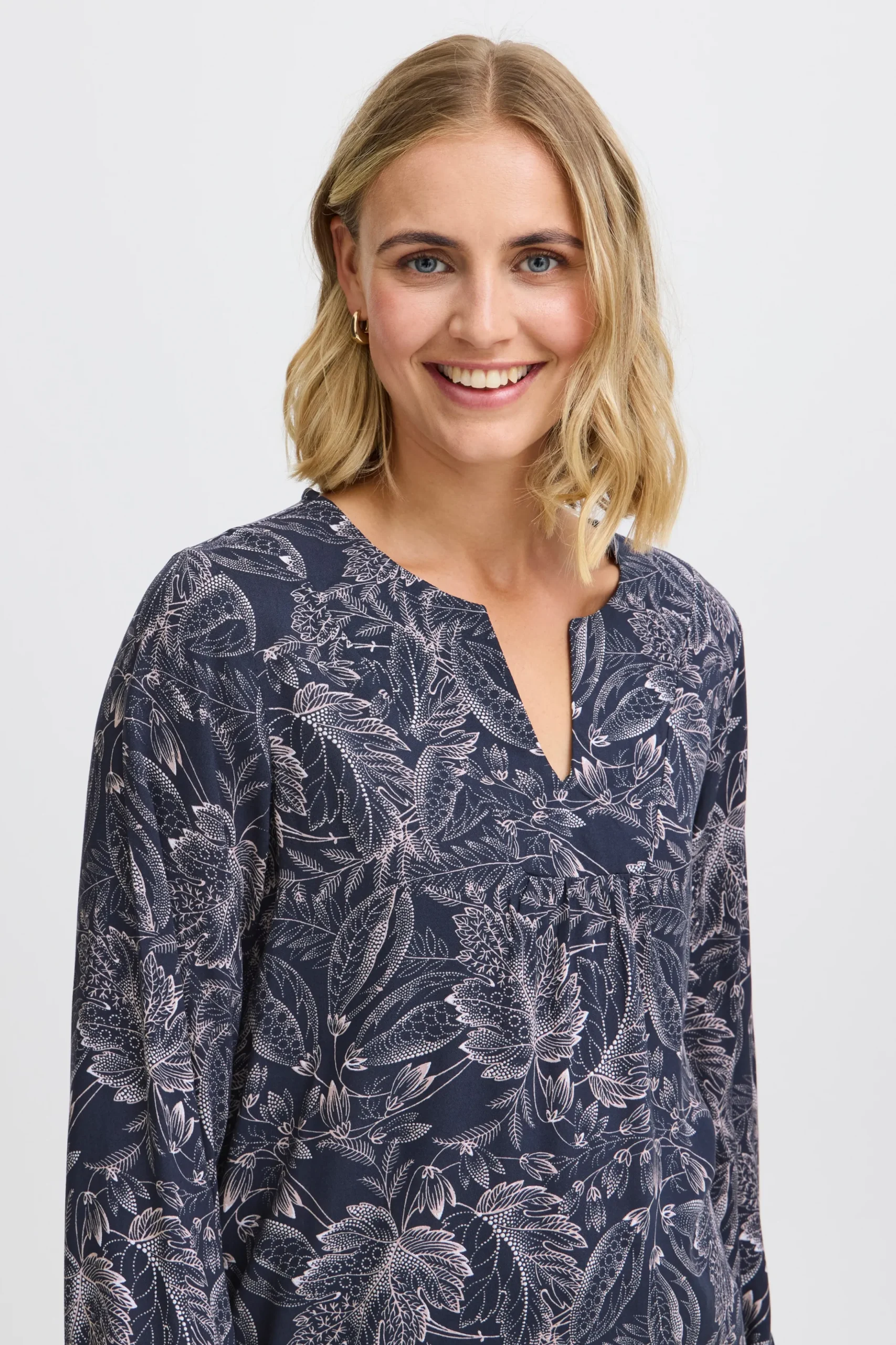 FRKIKI Blouse
