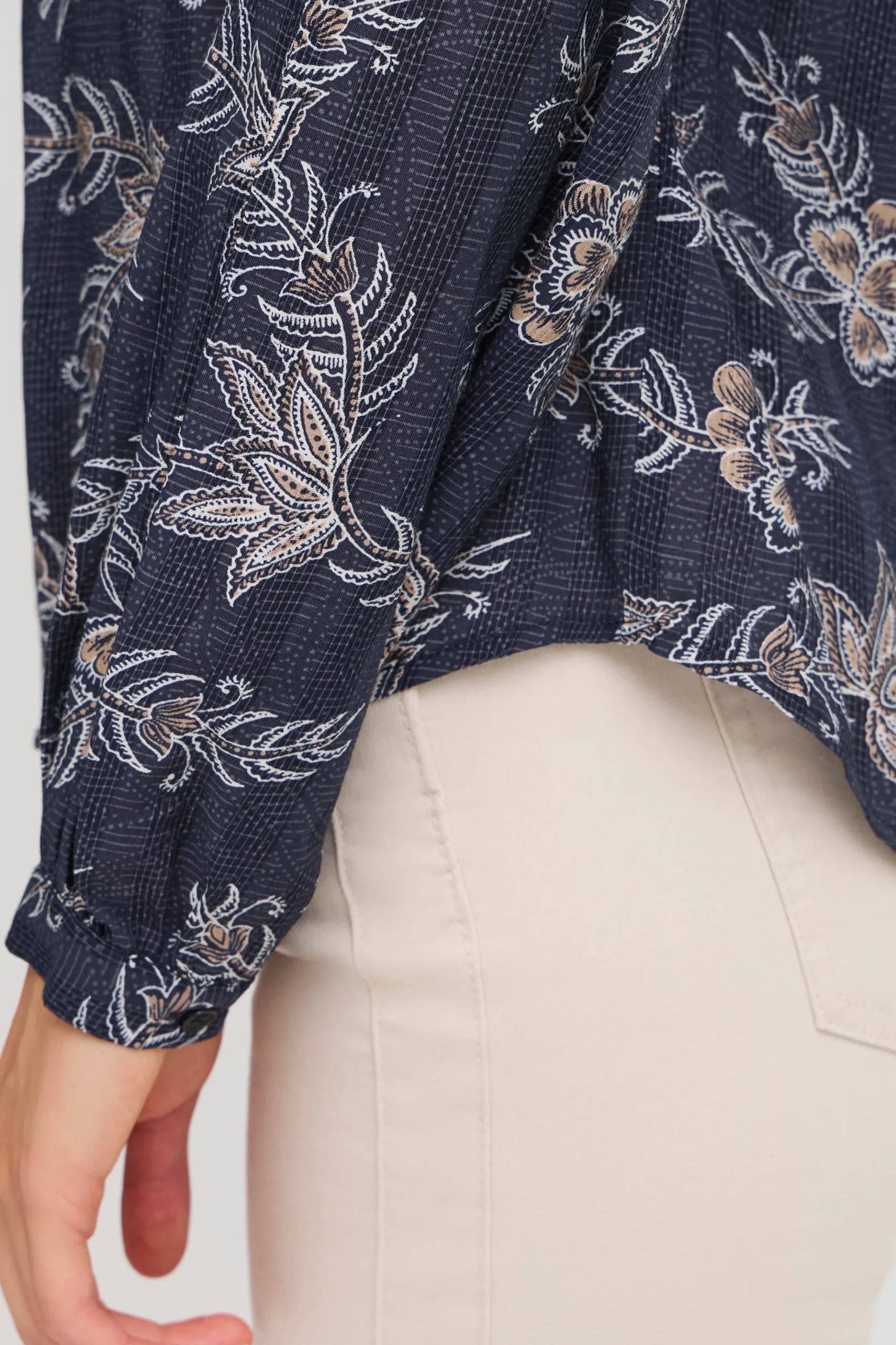 FRLELA Shirt