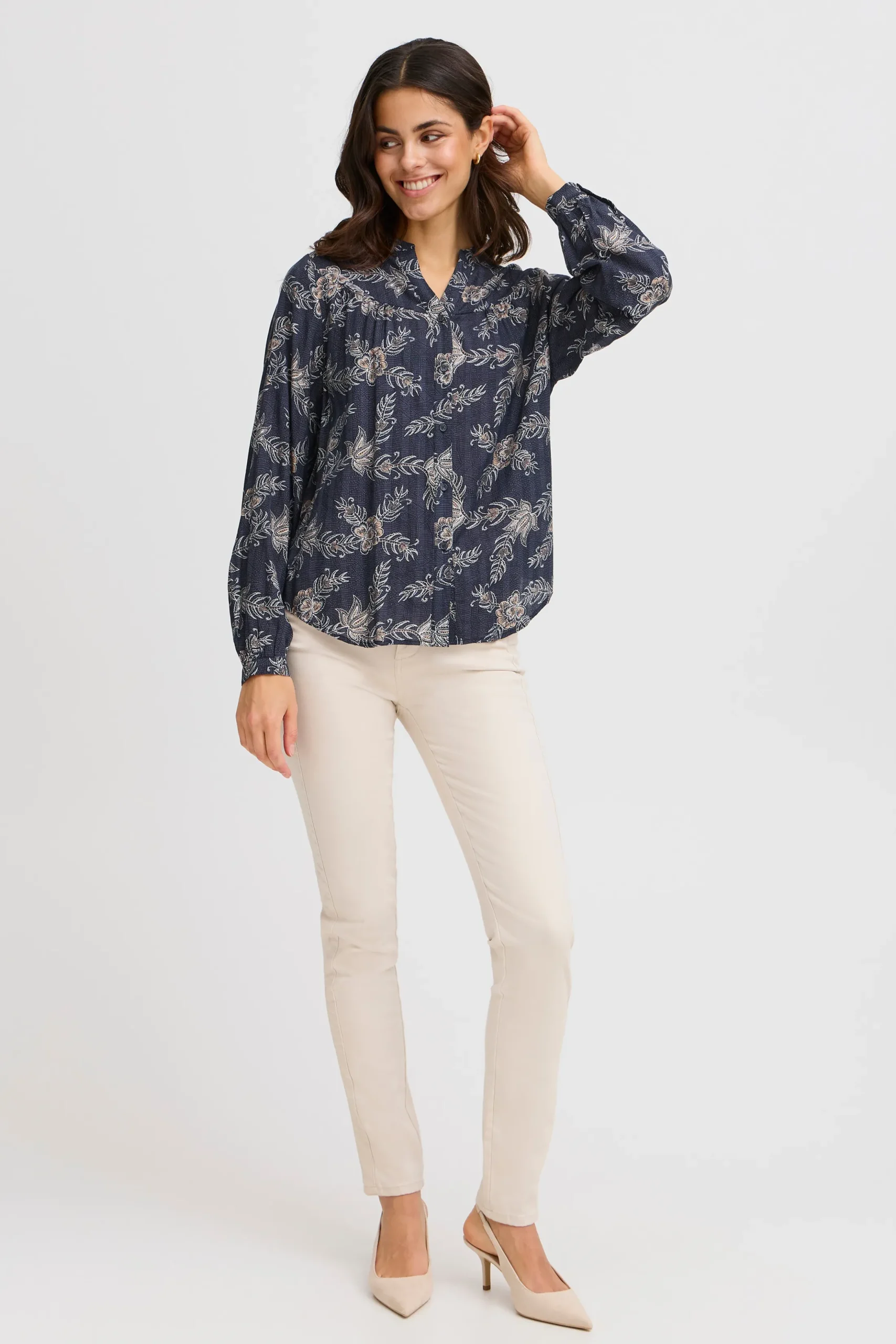 FRLELA Shirt
