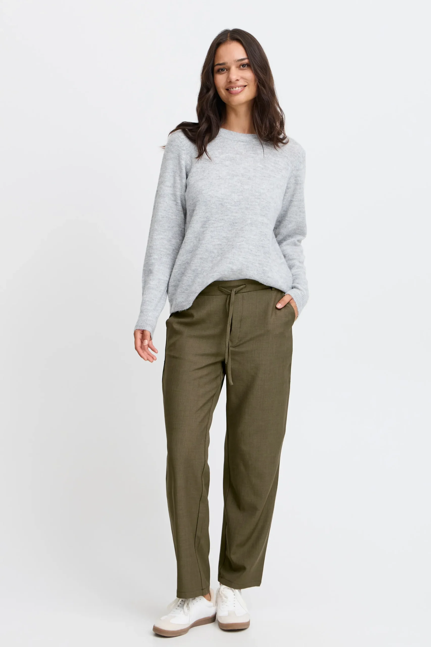 FRMAREENA Trousers