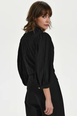 FrostyKB Blouse